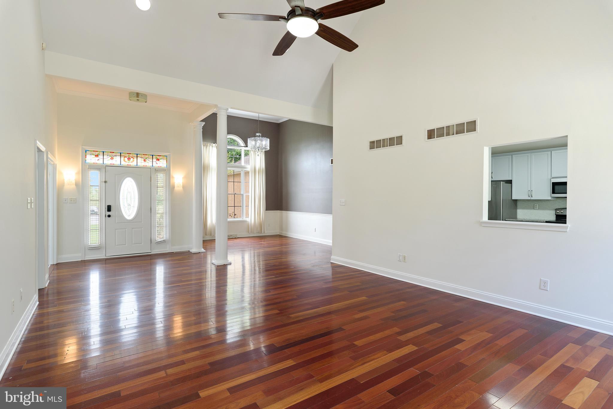 PRESTWICK - Residential