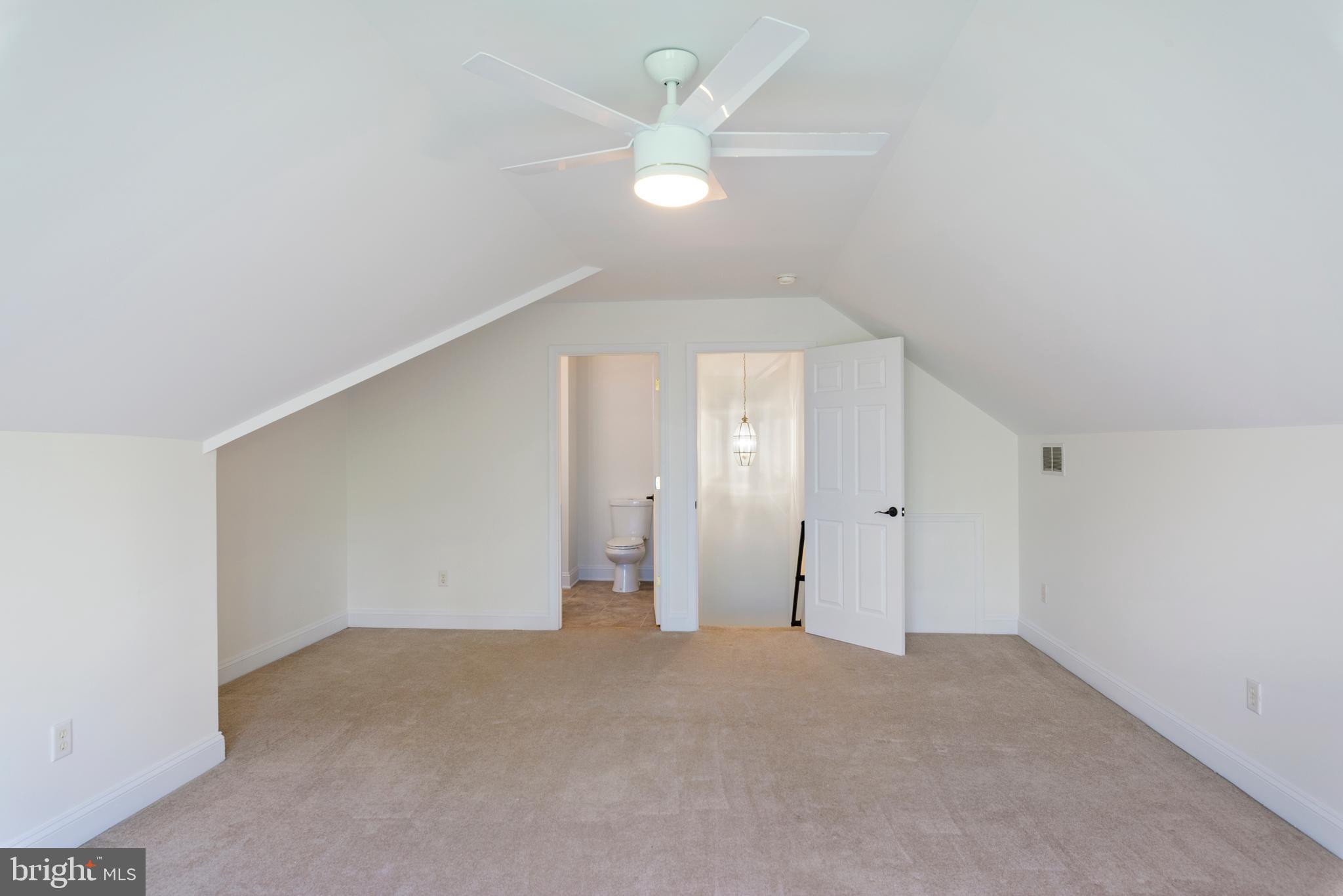 PRESTWICK - Residential