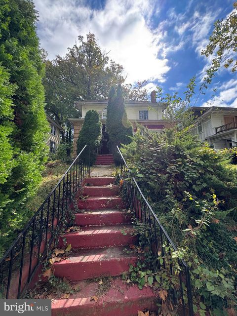 4011 CARLISLE AVENUE BALTIMORE MD 21216