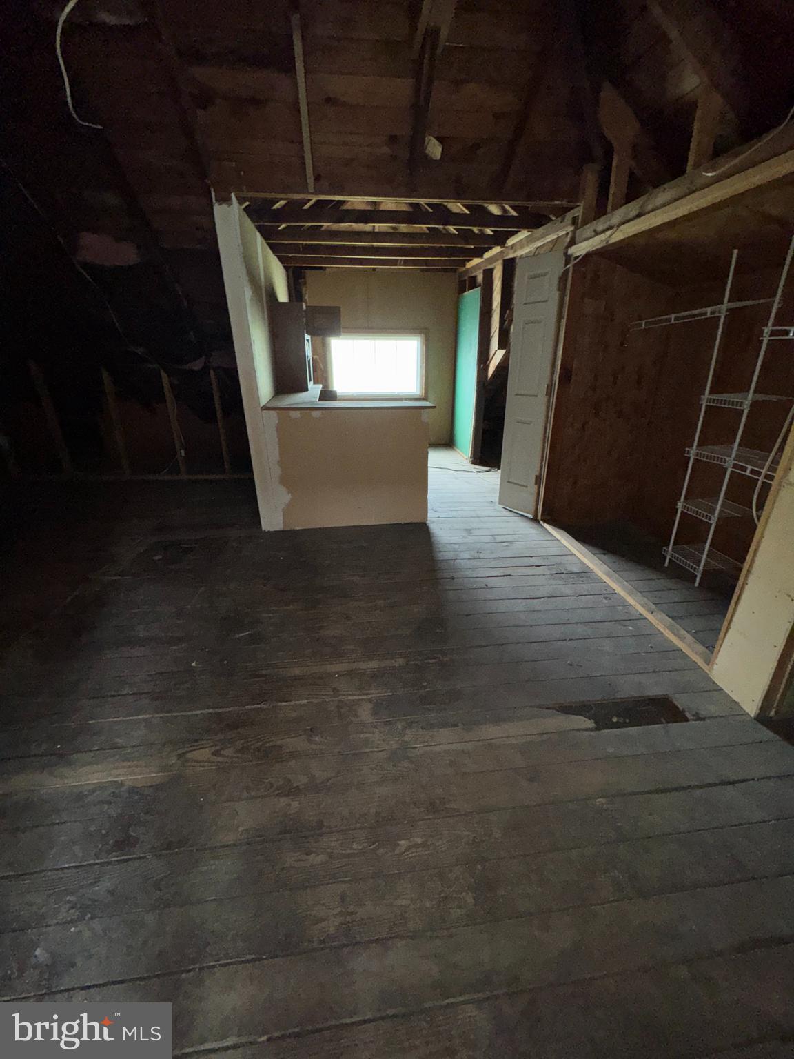 WINDSOR HILLS - Residential