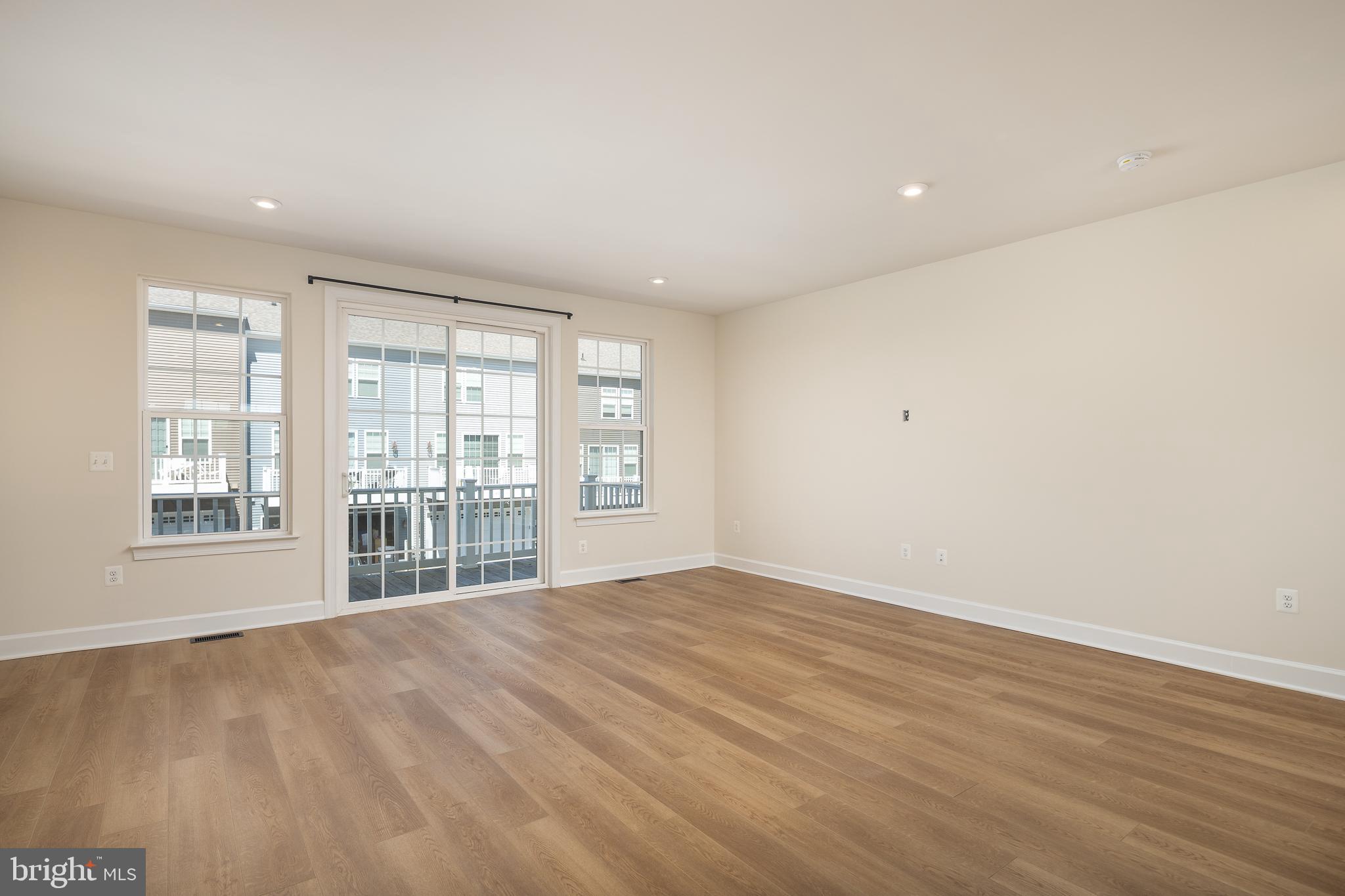 HAYMARKET CROSSING - Residential