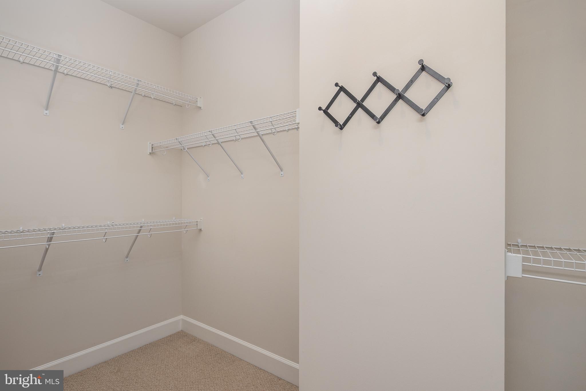 HAYMARKET CROSSING - Residential