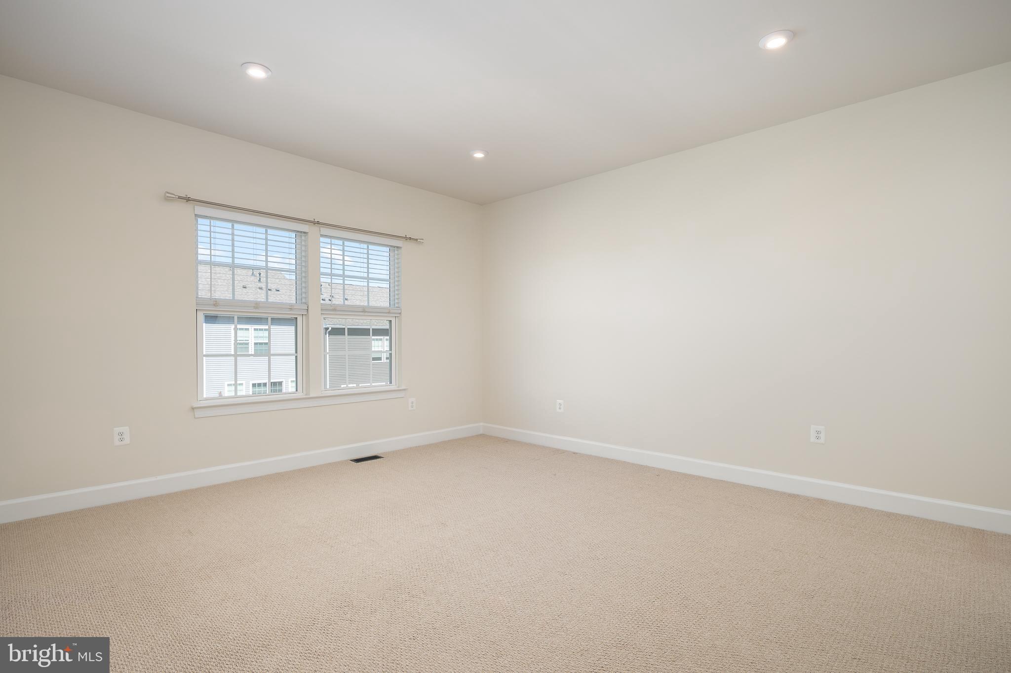 HAYMARKET CROSSING - Residential