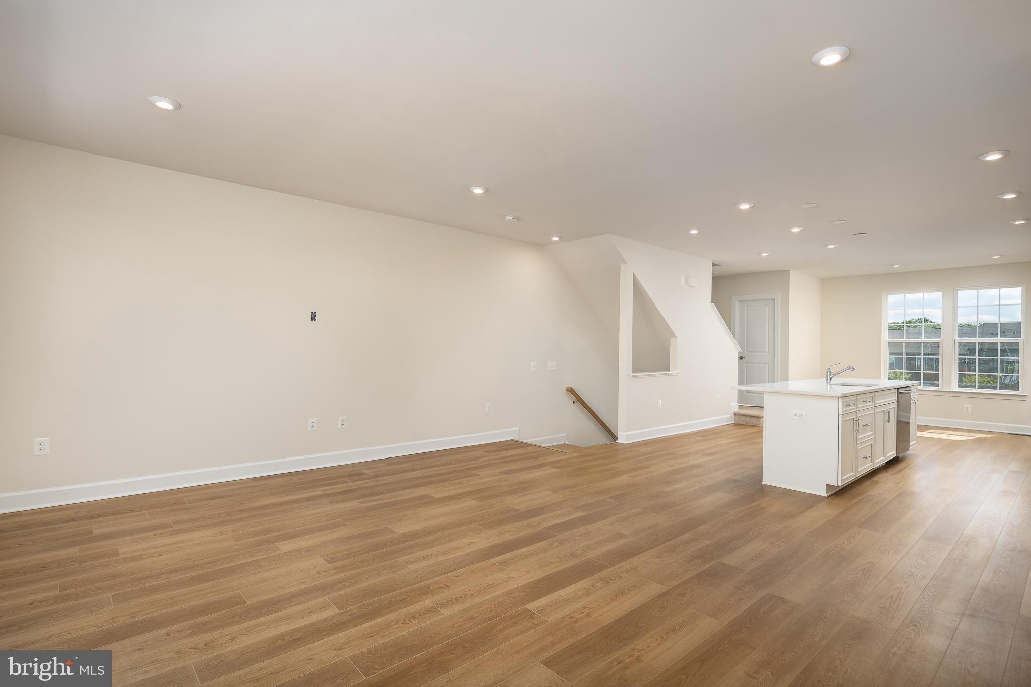 HAYMARKET CROSSING - Residential