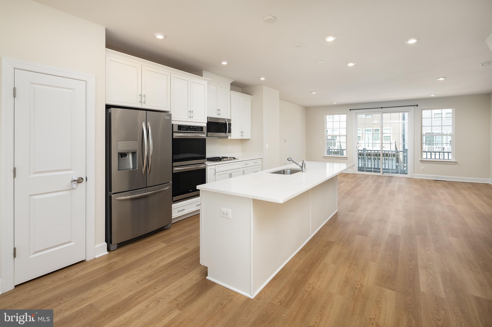 HAYMARKET CROSSING - Residential