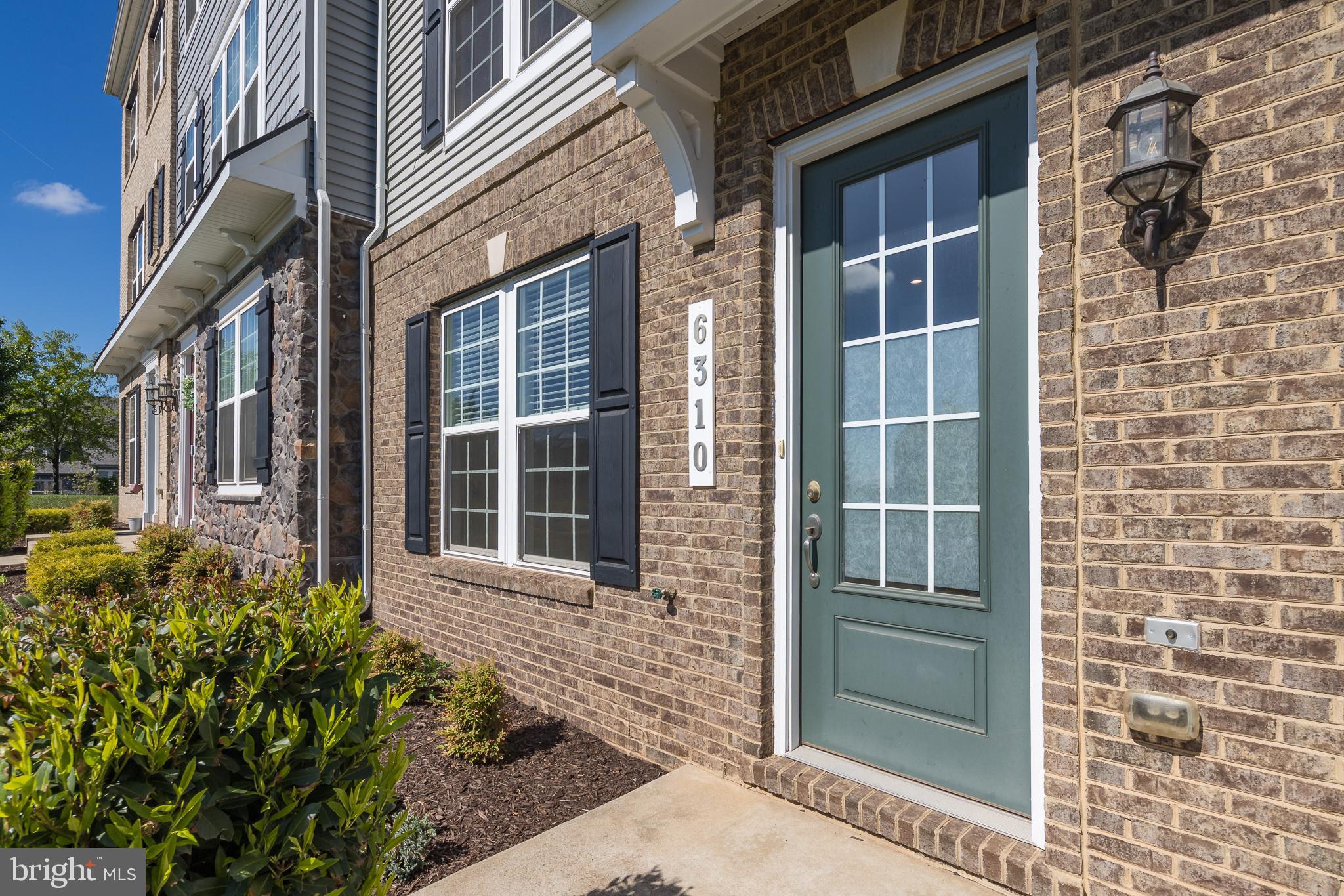 HAYMARKET CROSSING - Residential
