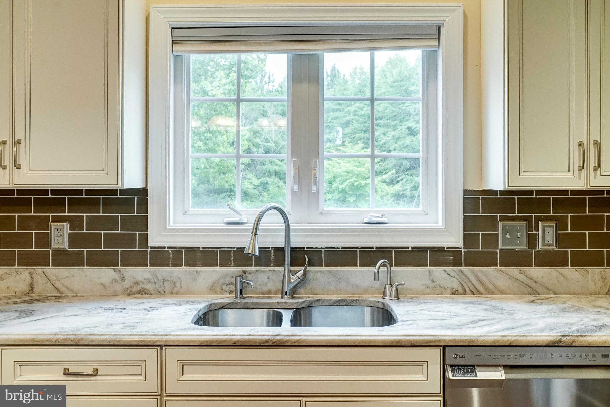 THE WATERS AT LAKE ANNA - Residential