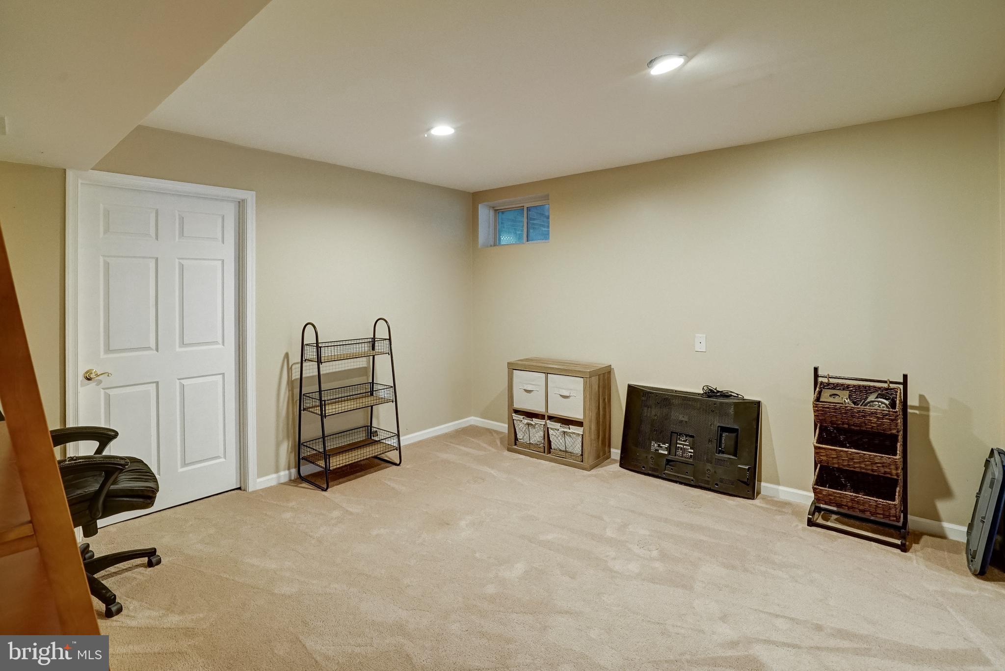 THE WATERS AT LAKE ANNA - Residential