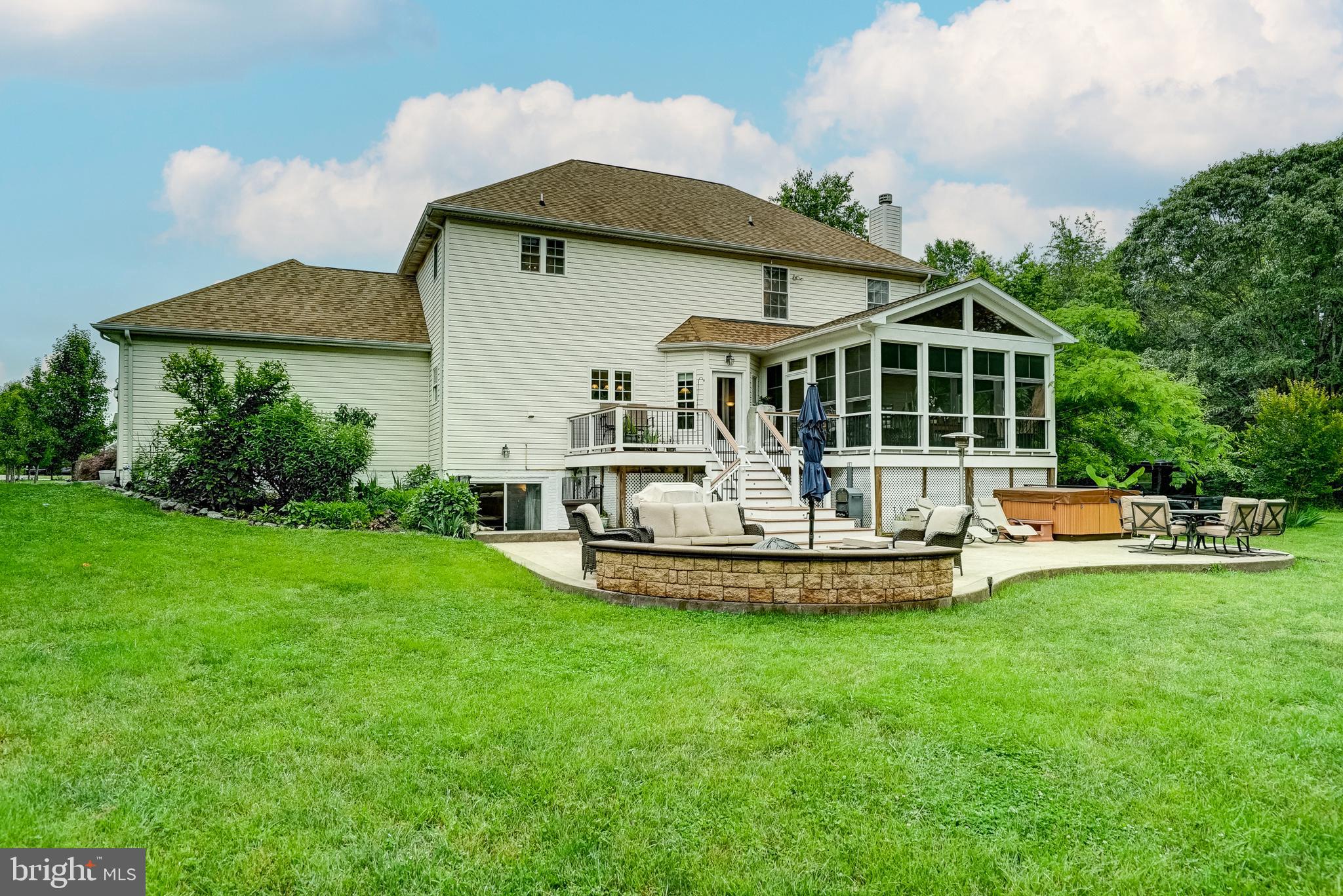 THE WATERS AT LAKE ANNA - Residential