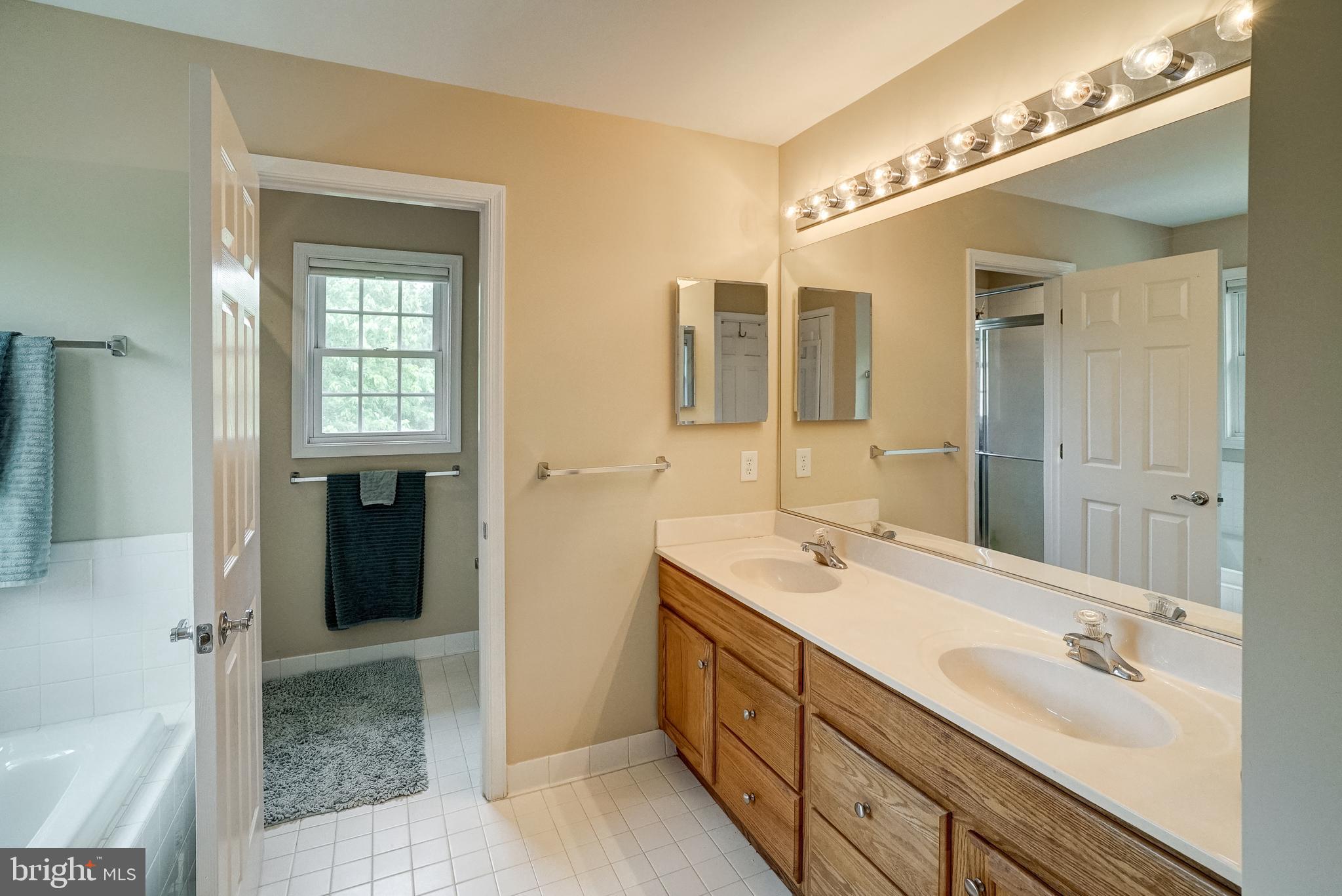 THE WATERS AT LAKE ANNA - Residential