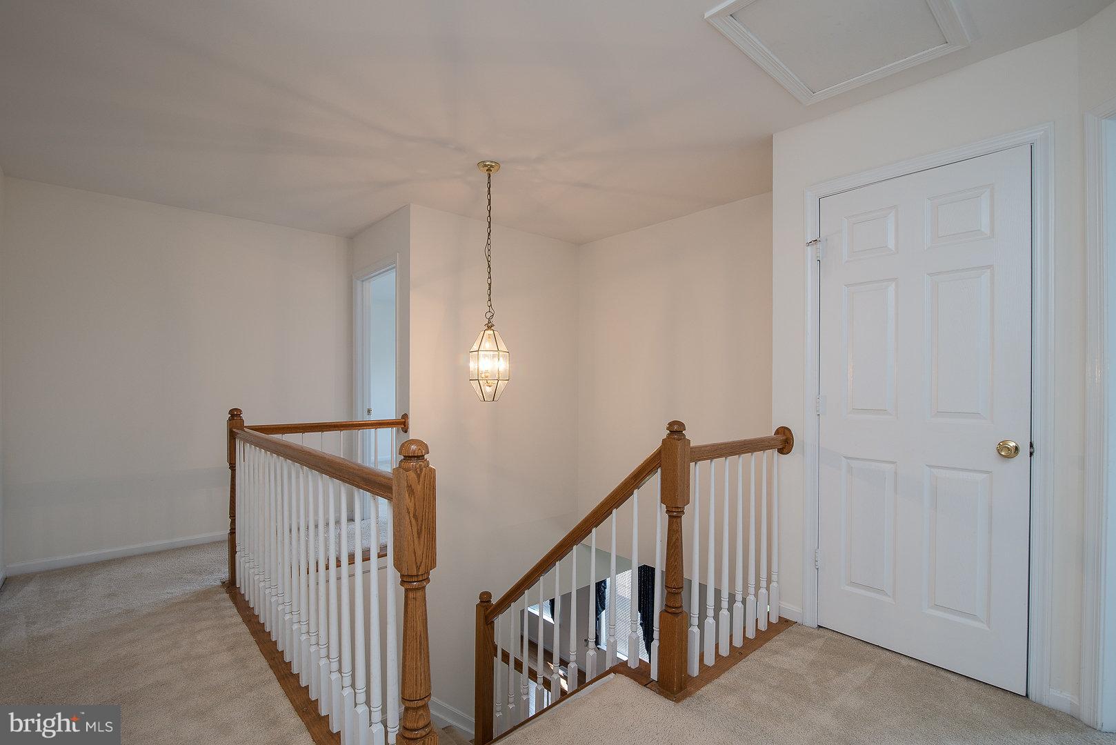 THE MANORS OF PARK RIDGE - Residential Lease