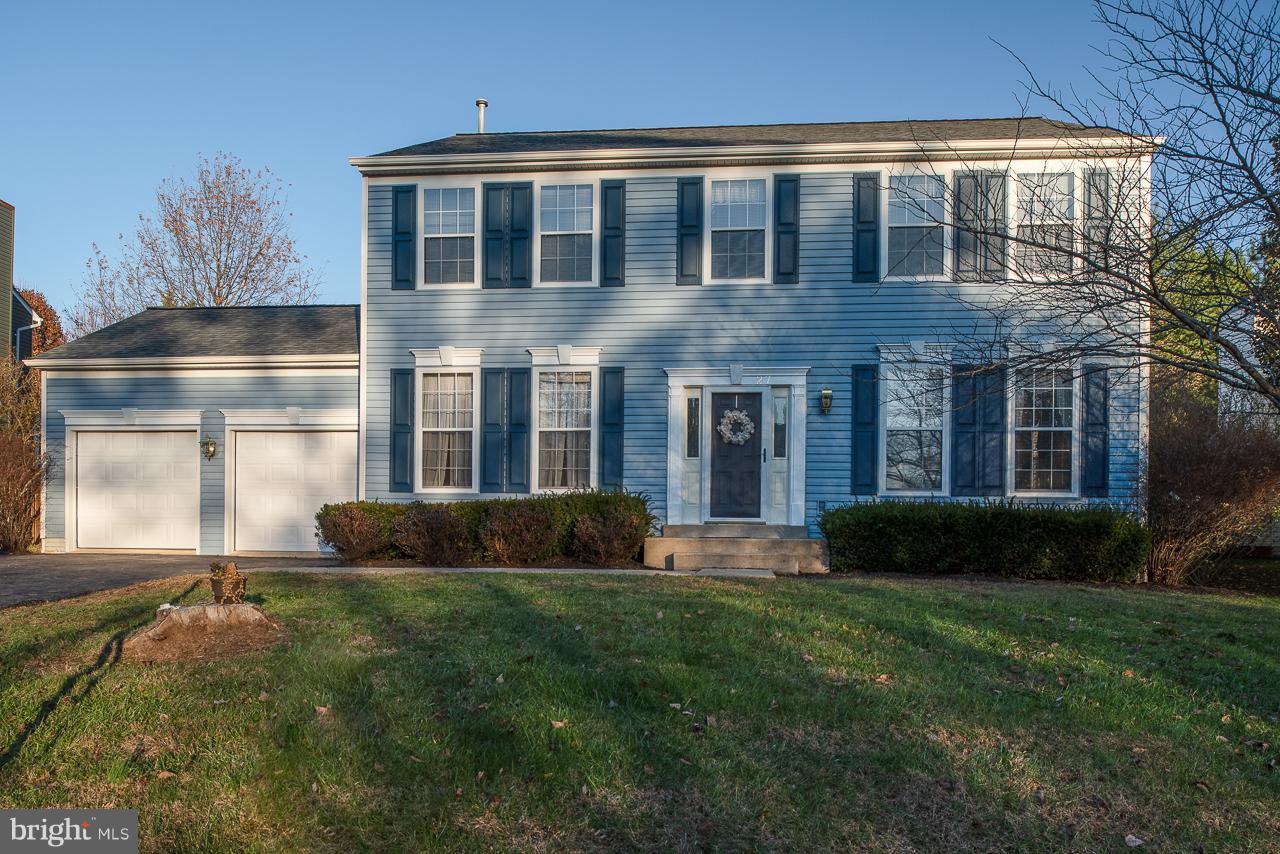 THE MANORS OF PARK RIDGE - Residential Lease