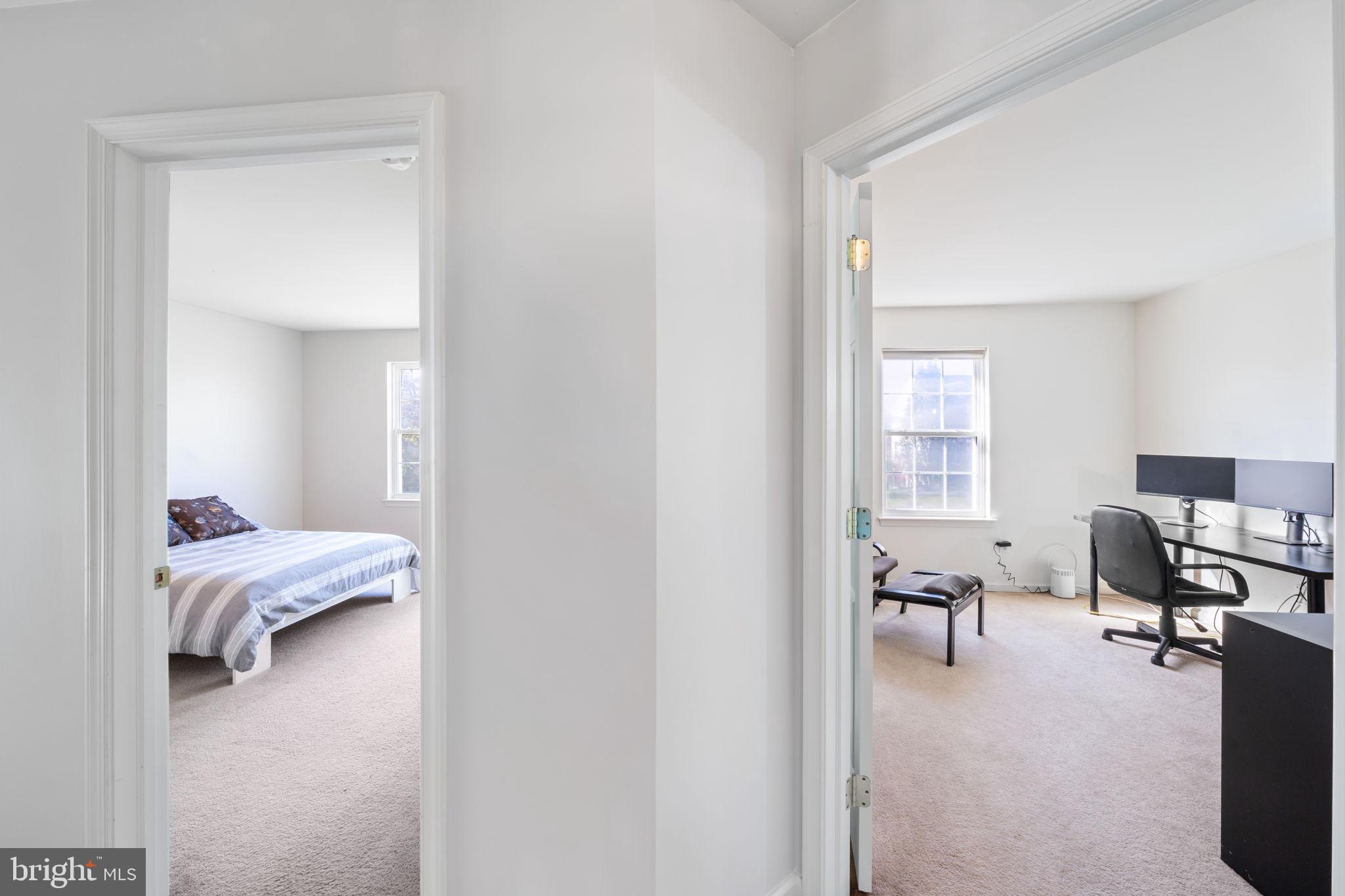 OAK CREEK - Residential