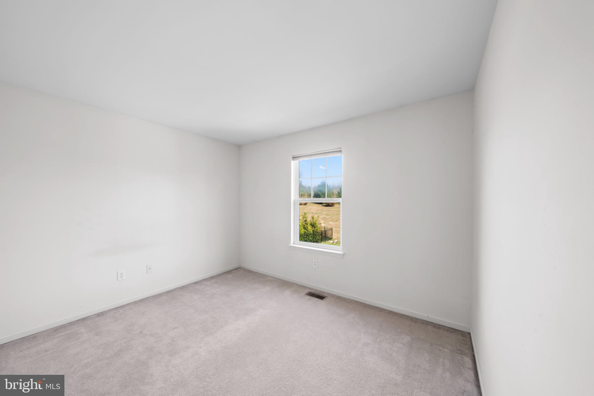 OAK CREEK - Residential