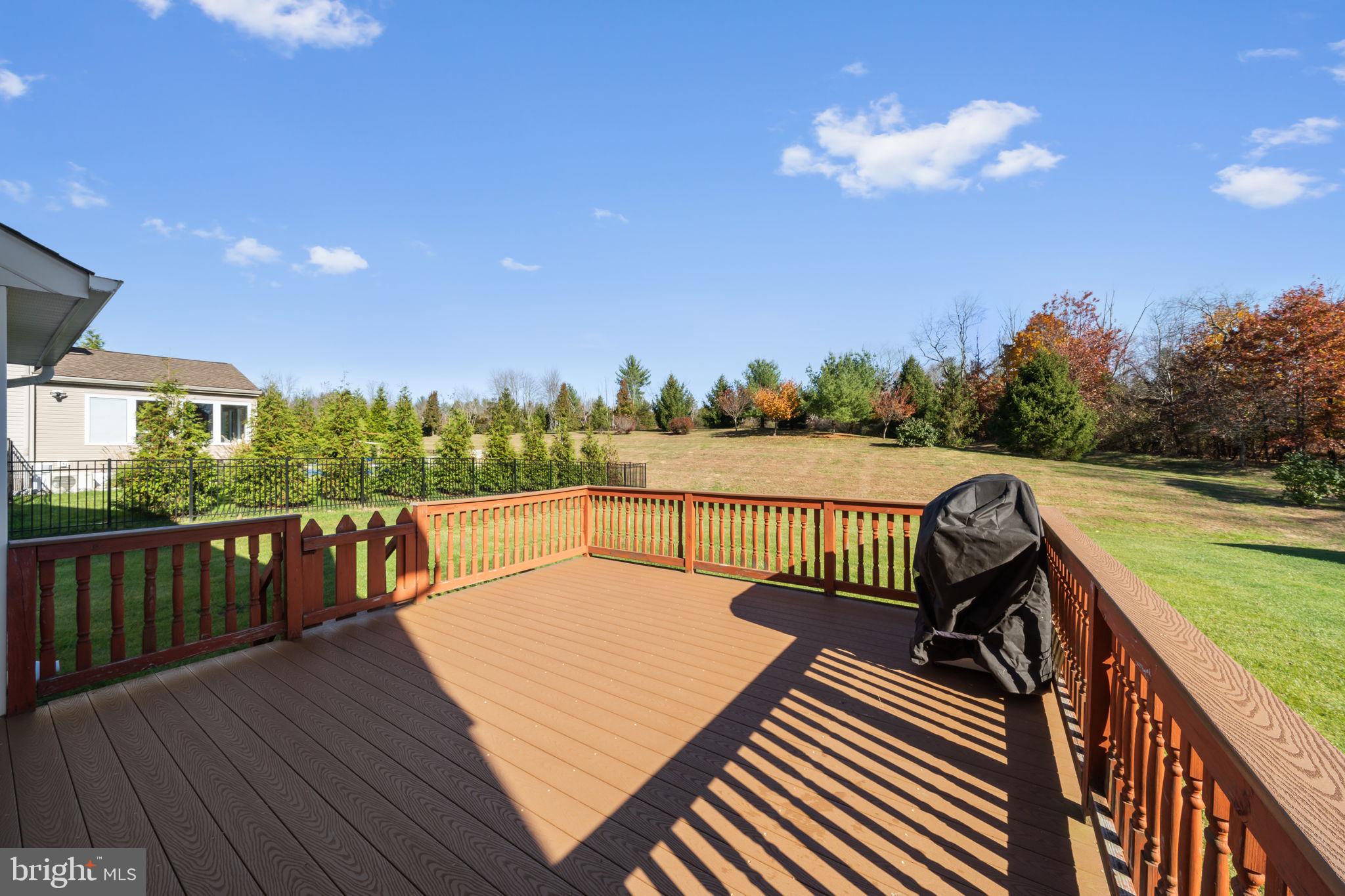 OAK CREEK - Residential