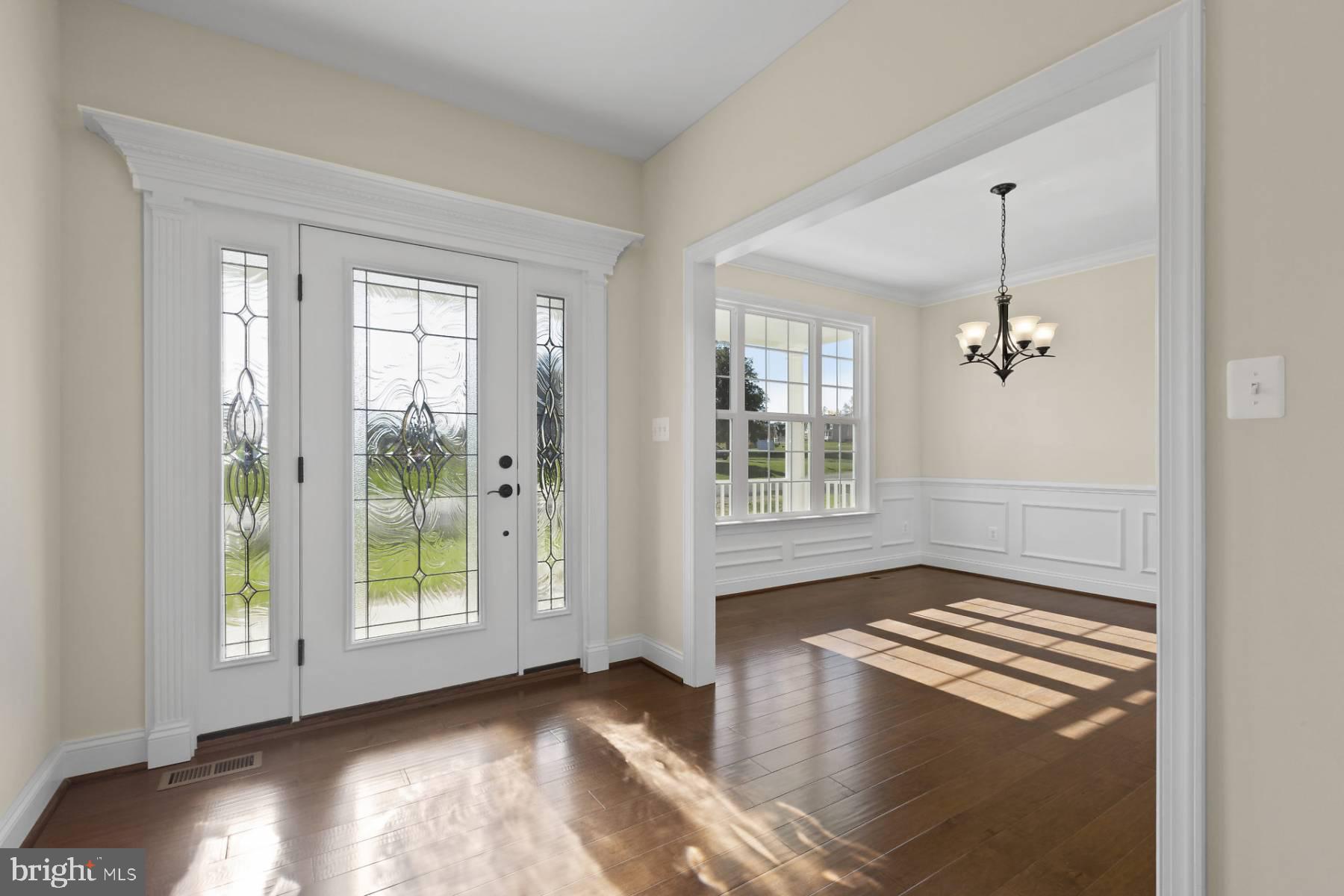 PRESIDENTIAL LAKES - Residential