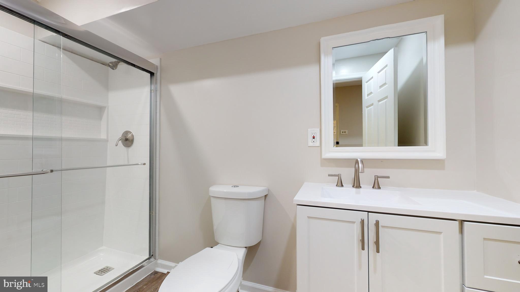 ROSE MARIE - Residential Lease