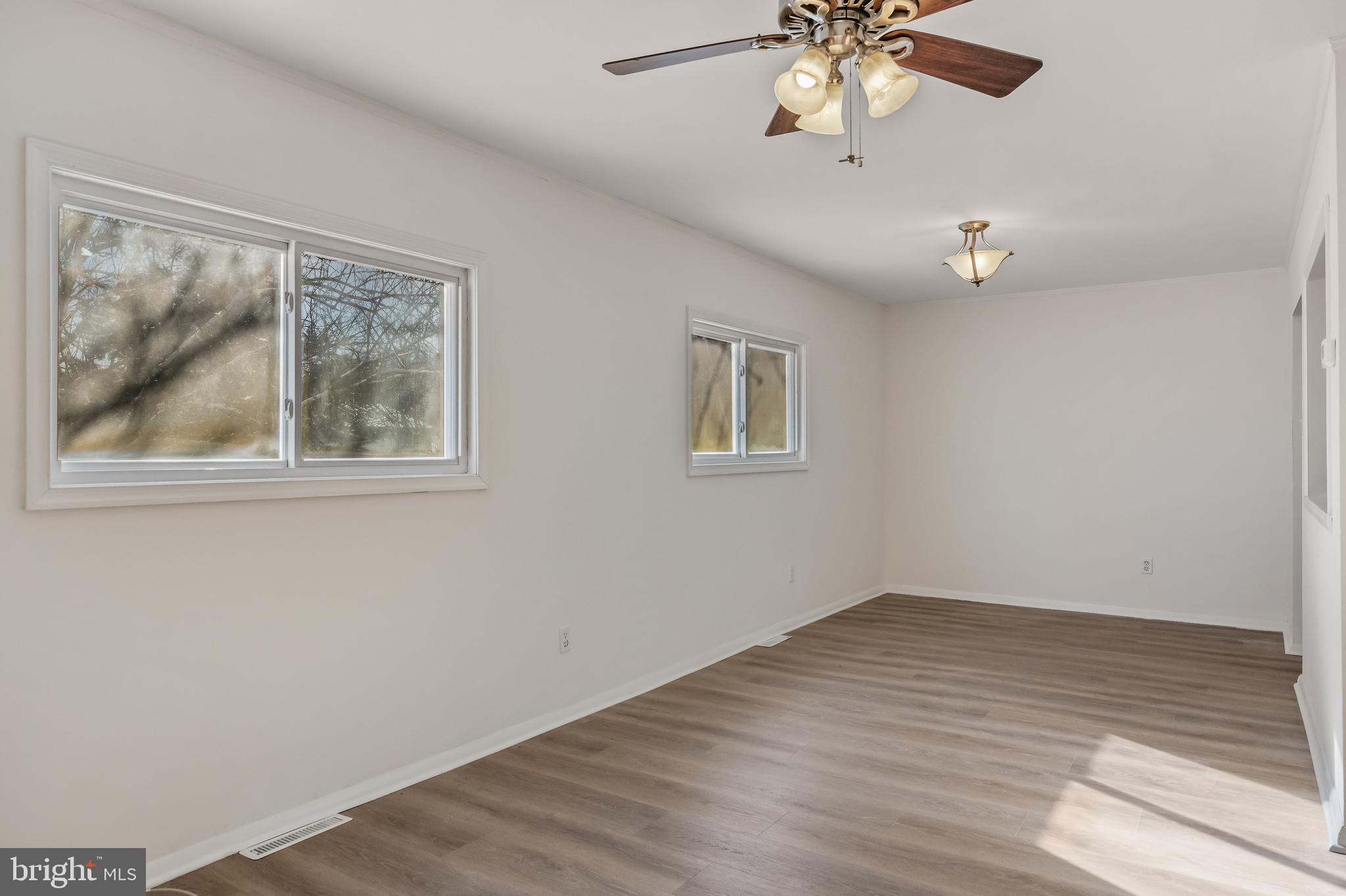 LAKE VALLEY - Residential