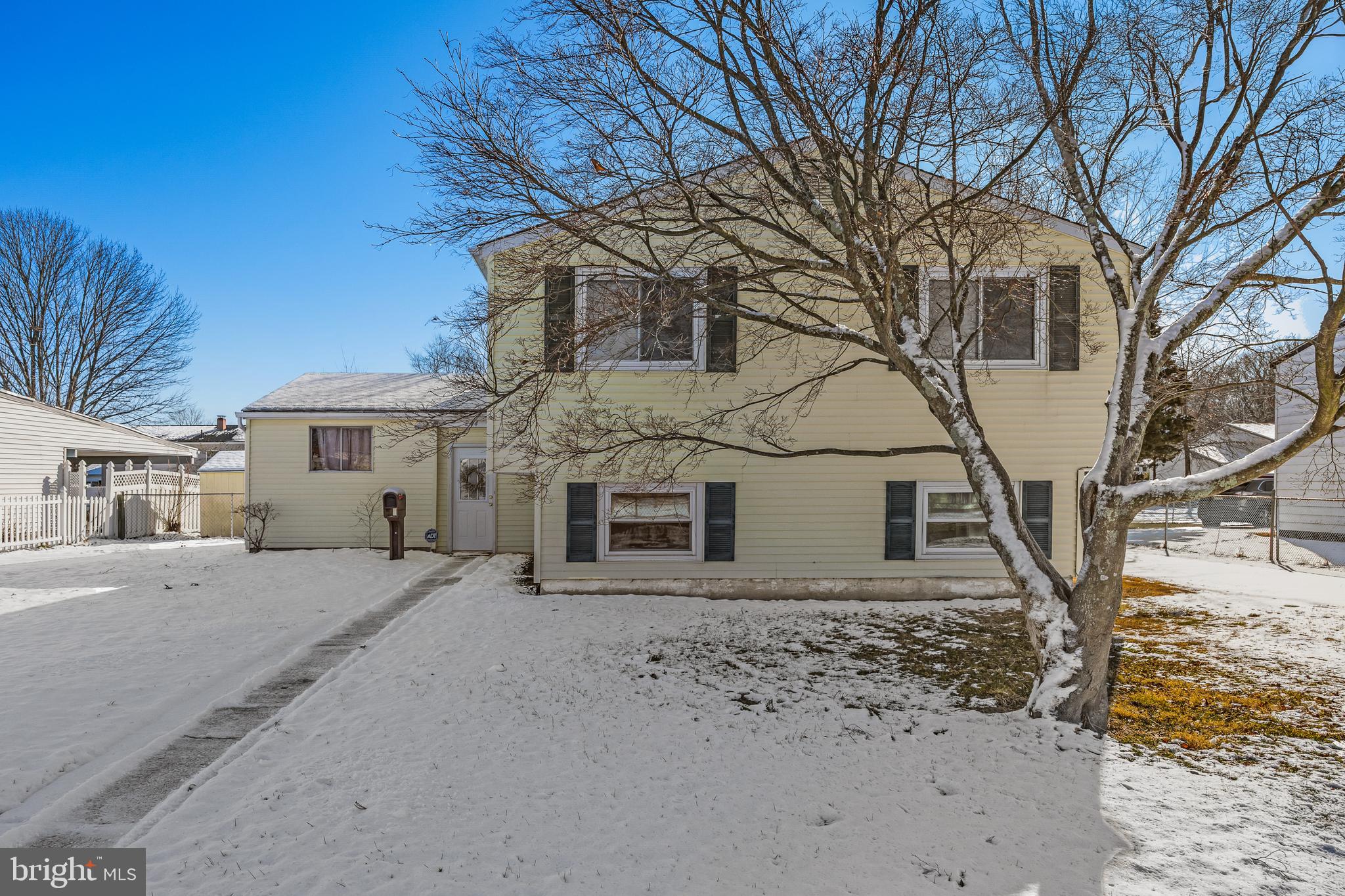 LAKE VALLEY - Residential