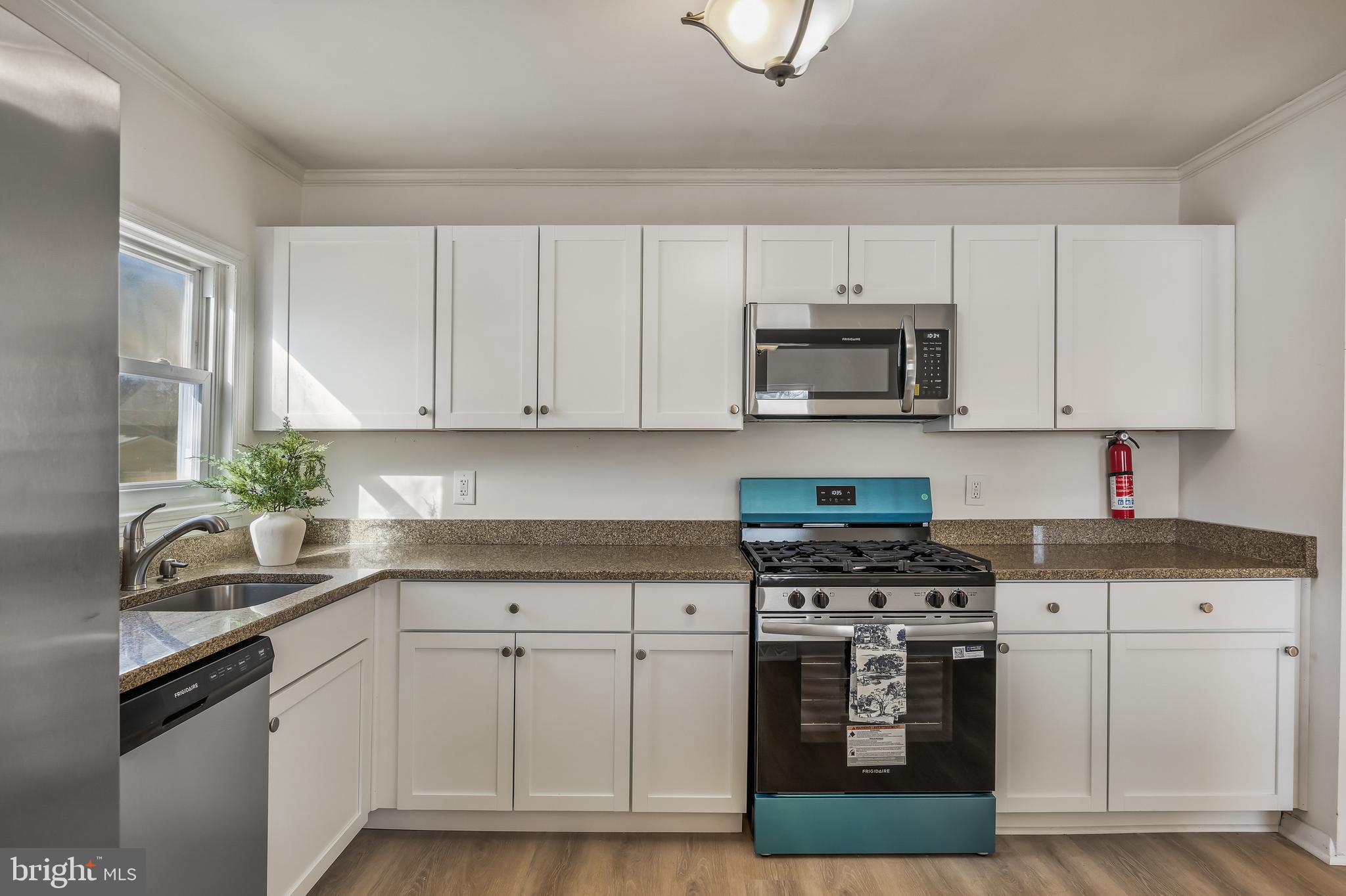 LAKE VALLEY - Residential