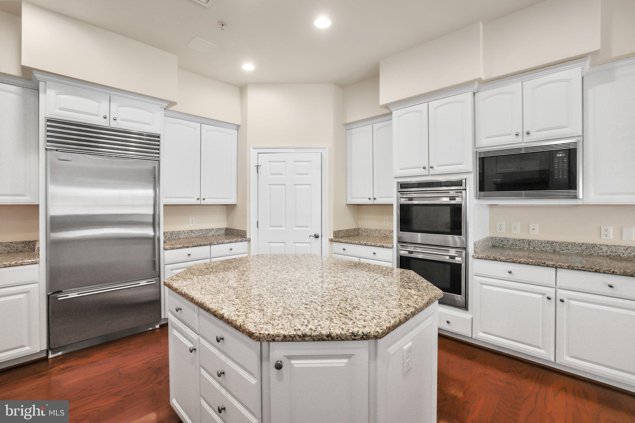 MONUMENT SQUARE CONDOMIN - Residential