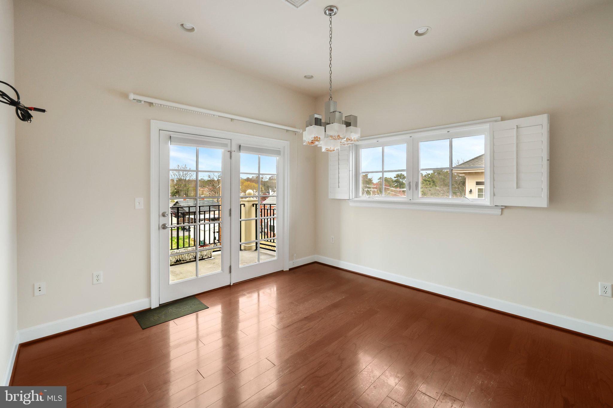 MONUMENT SQUARE CONDOMIN - Residential