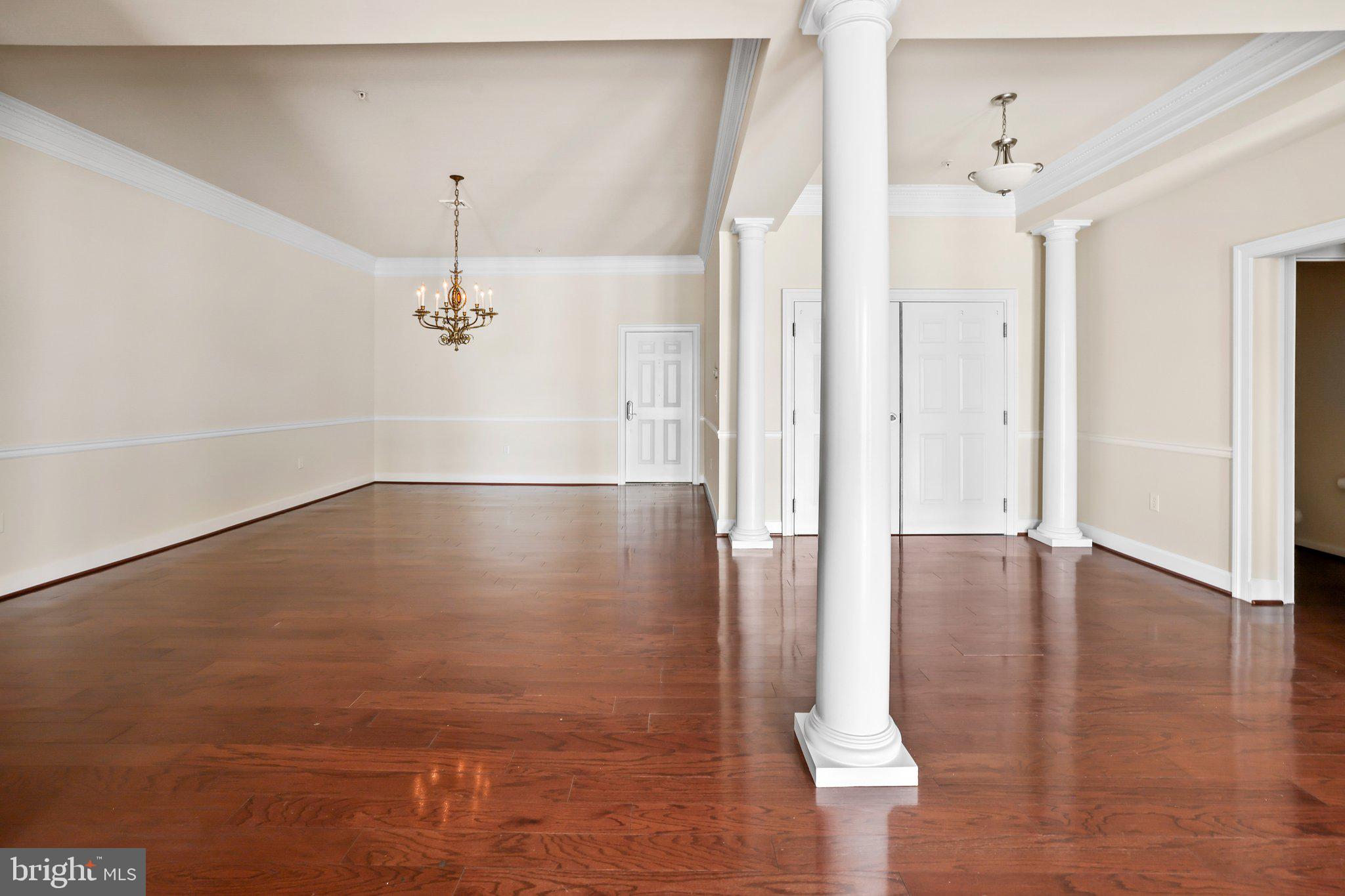 MONUMENT SQUARE CONDOMIN - Residential