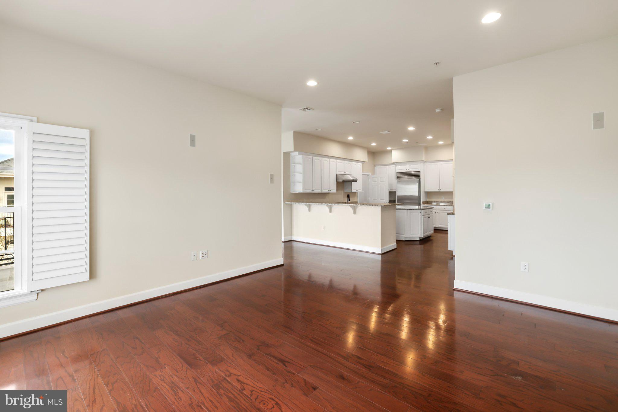 MONUMENT SQUARE CONDOMIN - Residential