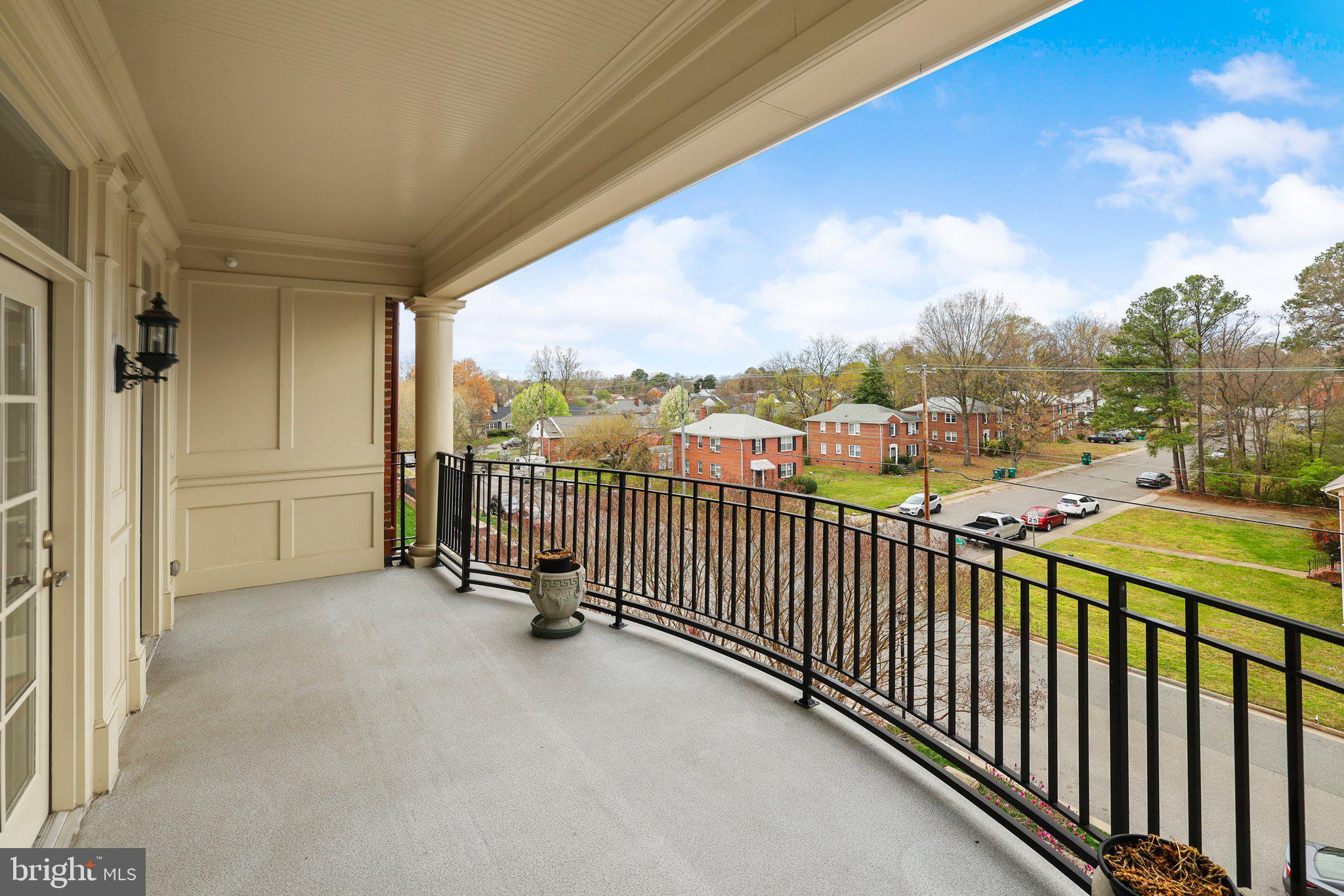 MONUMENT SQUARE CONDOMIN - Residential