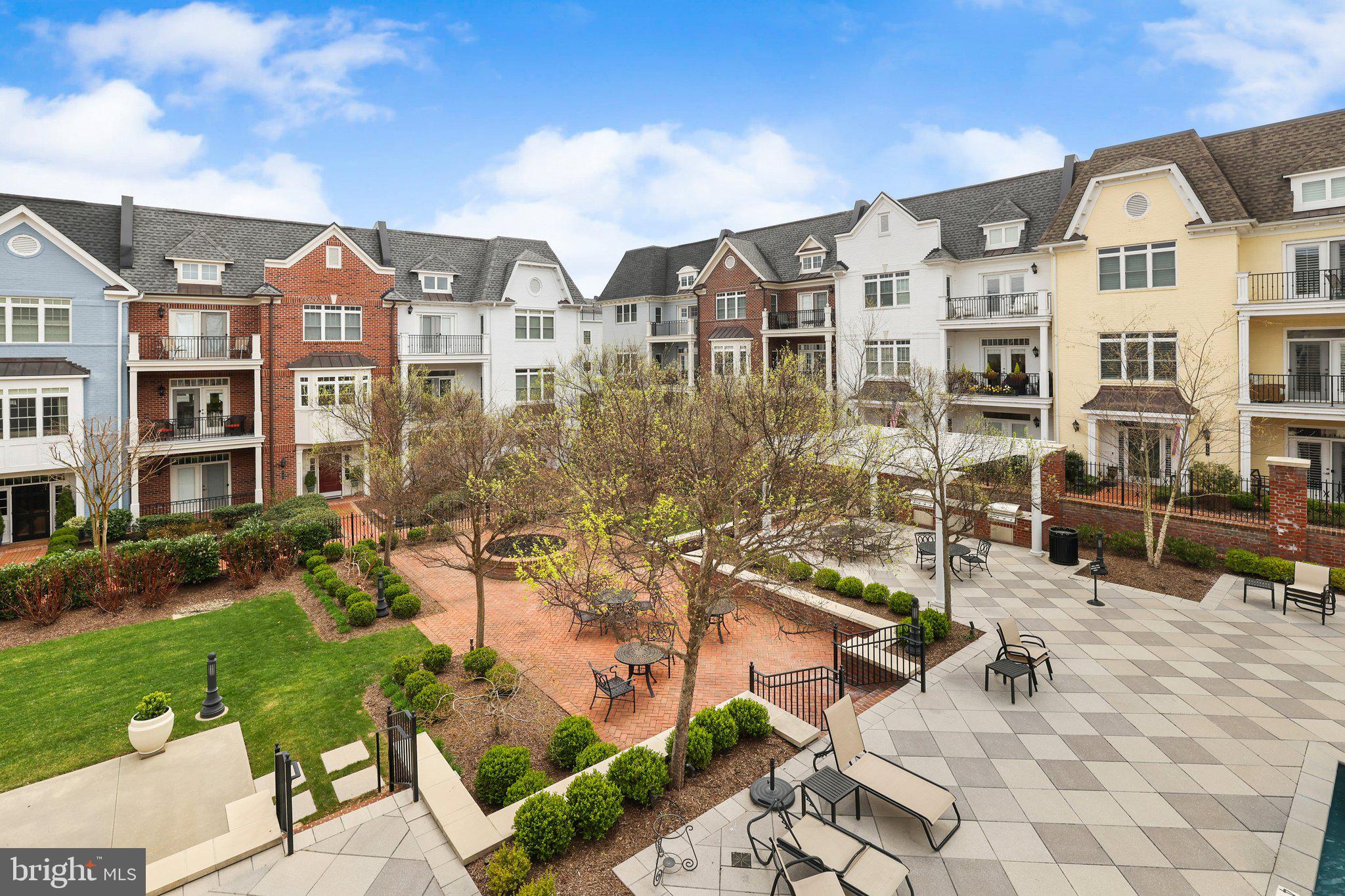 MONUMENT SQUARE CONDOMIN - Residential