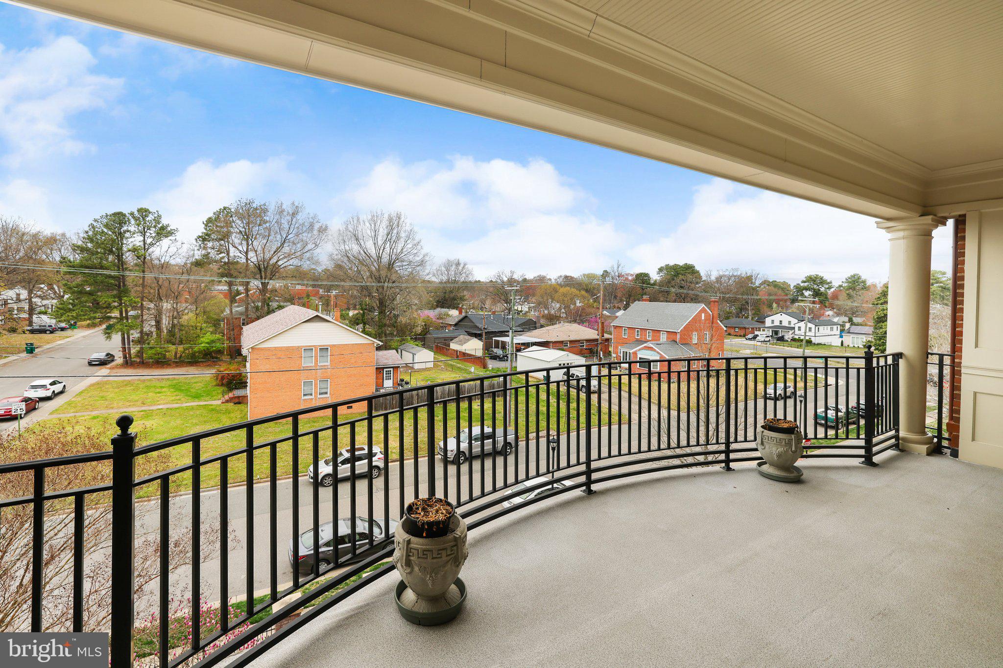 MONUMENT SQUARE CONDOMIN - Residential