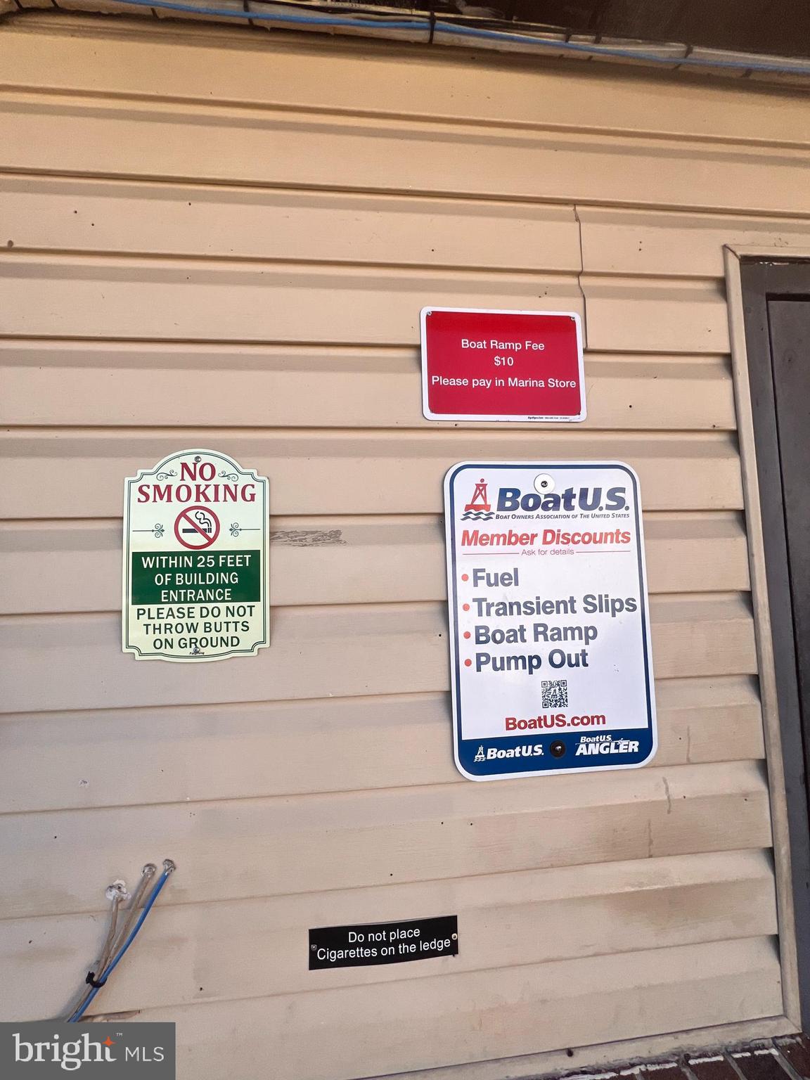 COBB ISLAND - Commercial Sale