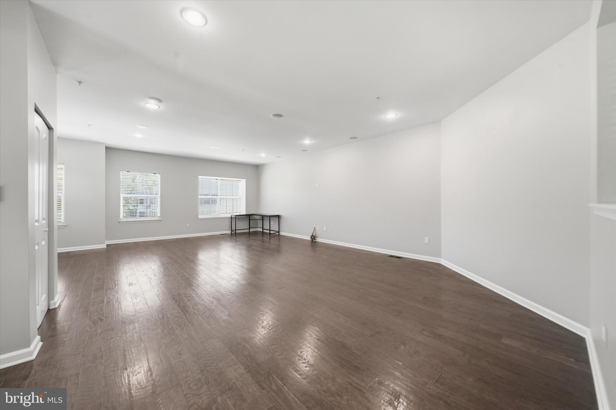 GREENE AT TWIN LAKES - Residential