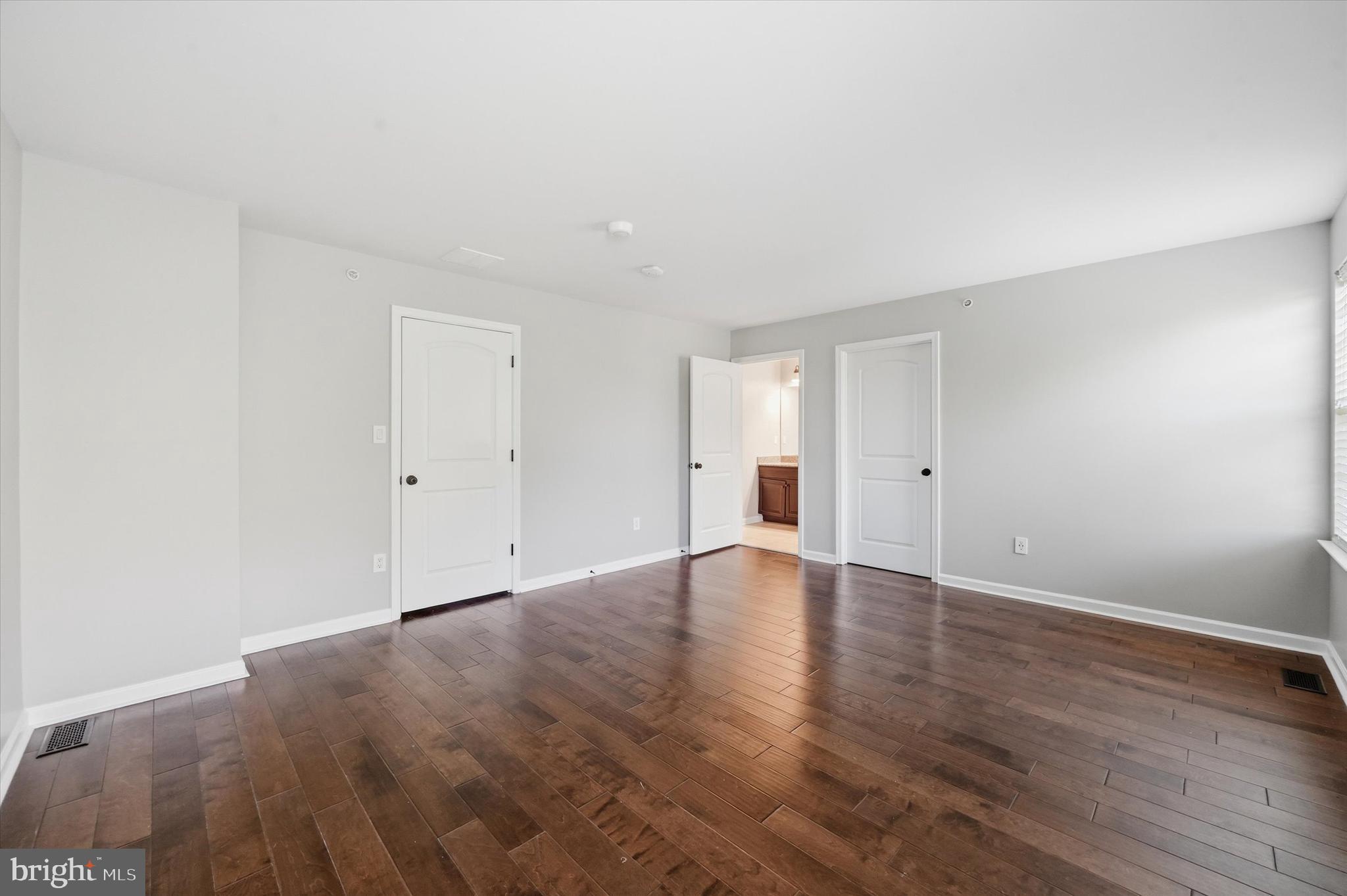 GREENE AT TWIN LAKES - Residential