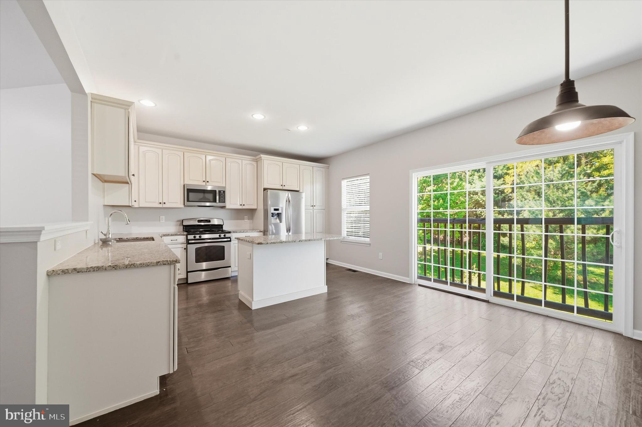 GREENE AT TWIN LAKES - Residential