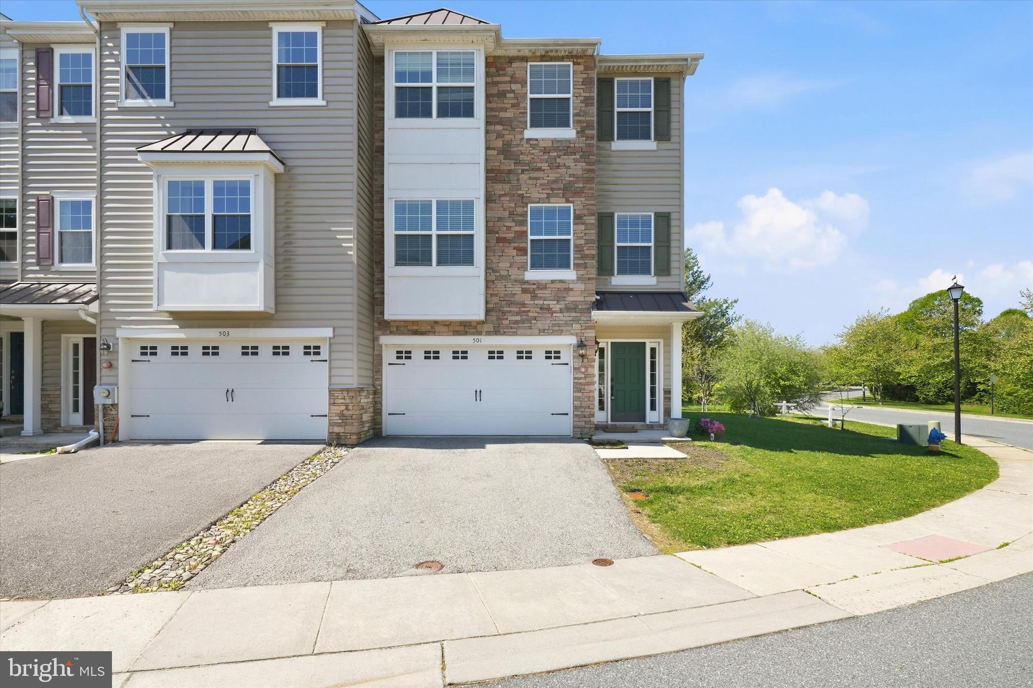 501 S TWIN LAKES BOULEVARD
