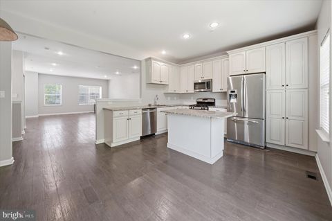 Tiny photo for 501 S Twin Lakes Boulevard, NEWARK, DE 19711 (MLS # DENC2102464)