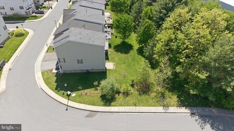 Tiny photo for 501 S Twin Lakes Boulevard, NEWARK, DE 19711 (MLS # DENC2102464)