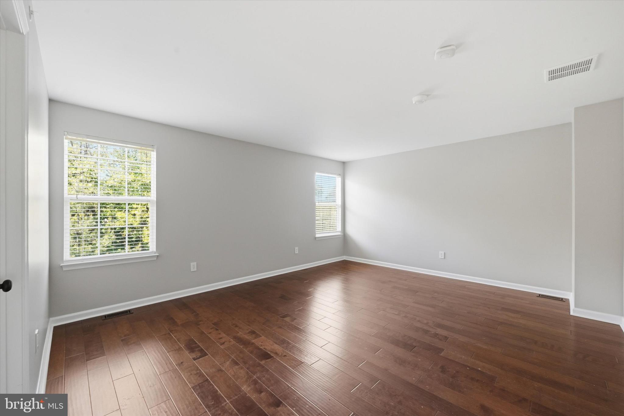 GREENE AT TWIN LAKES - Residential