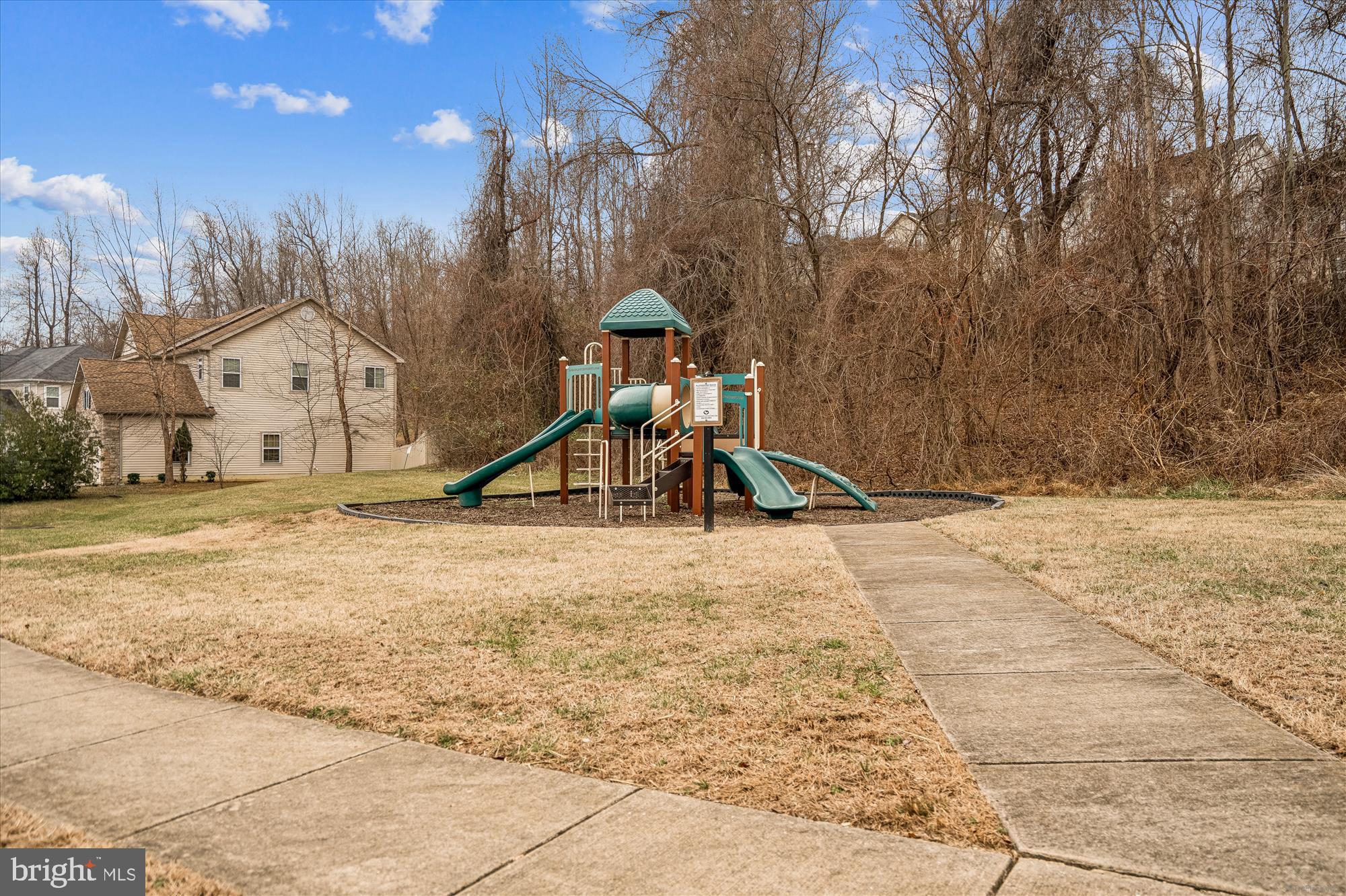 LEIGHLAND MEADOWS - Residential