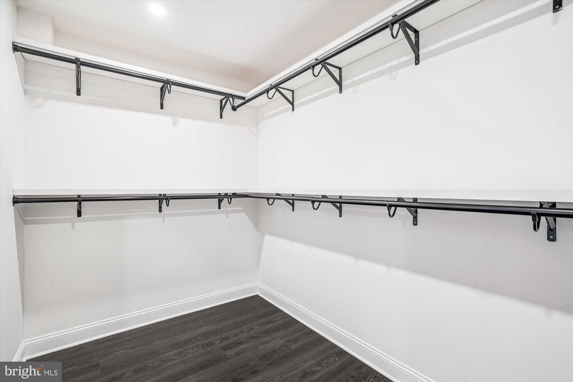 LEIGHLAND MEADOWS - Residential