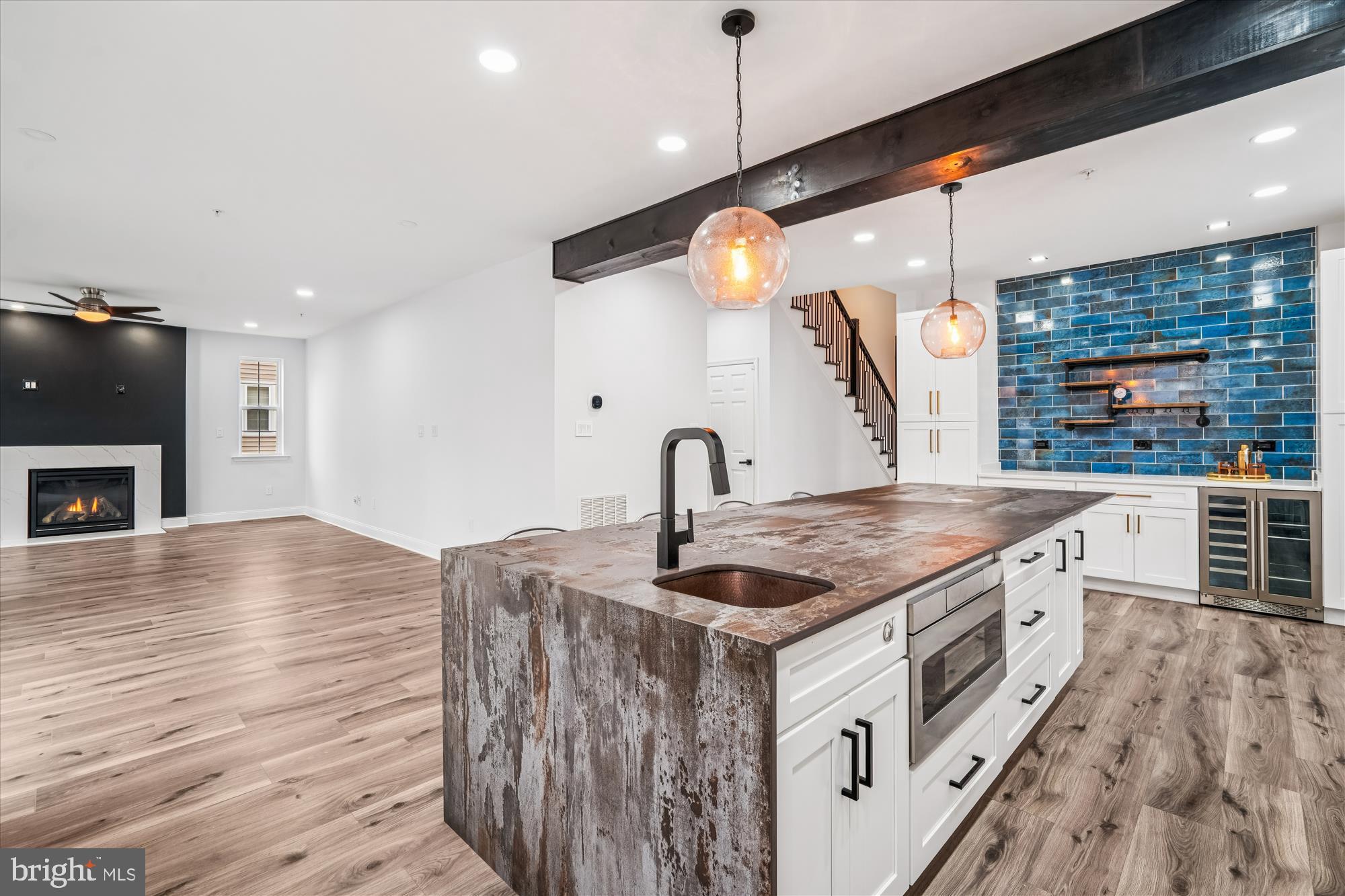 LEIGHLAND MEADOWS - Residential