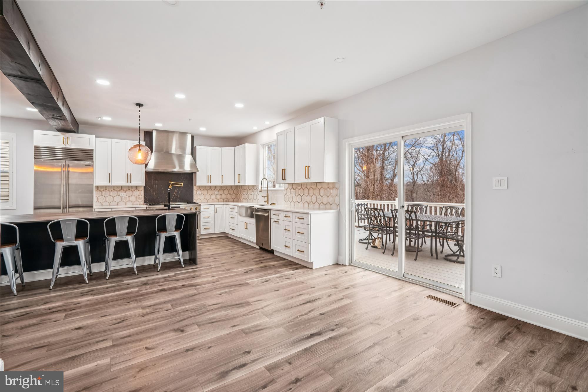 LEIGHLAND MEADOWS - Residential