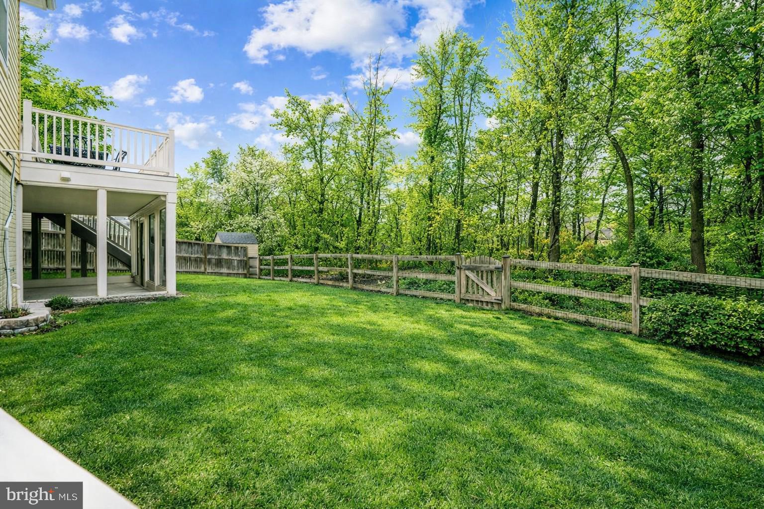 LEIGHLAND MEADOWS - Residential