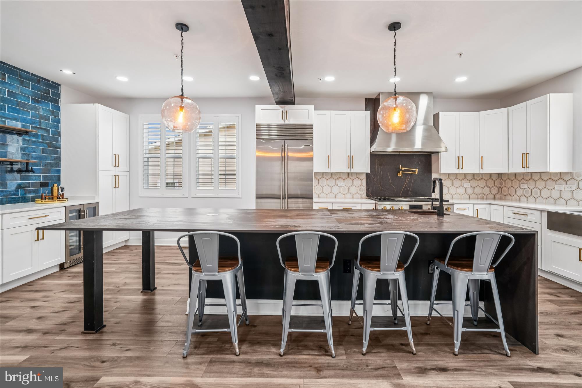 LEIGHLAND MEADOWS - Residential