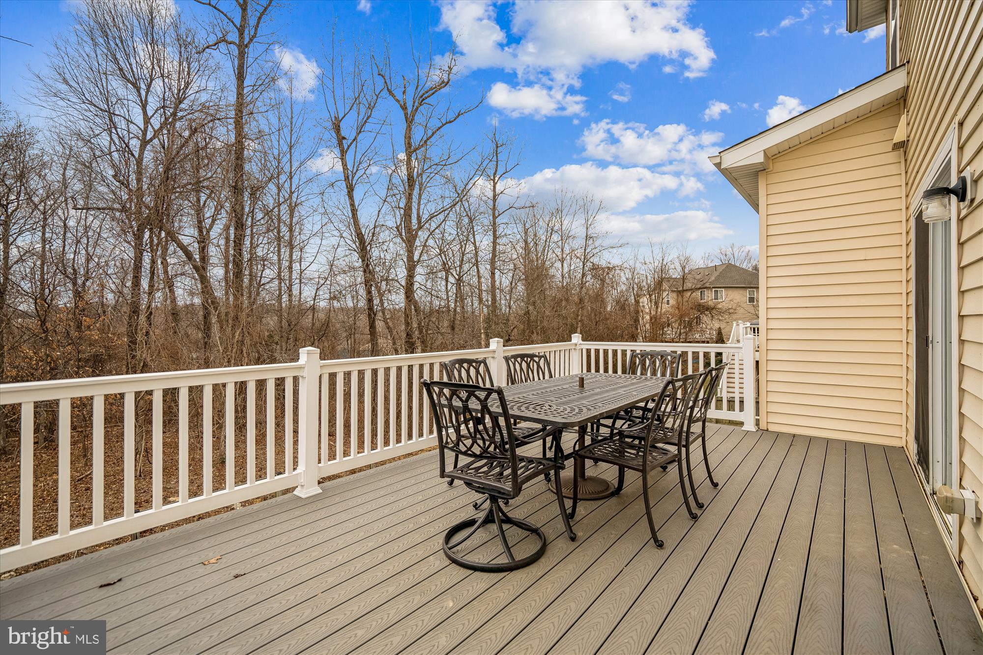 LEIGHLAND MEADOWS - Residential