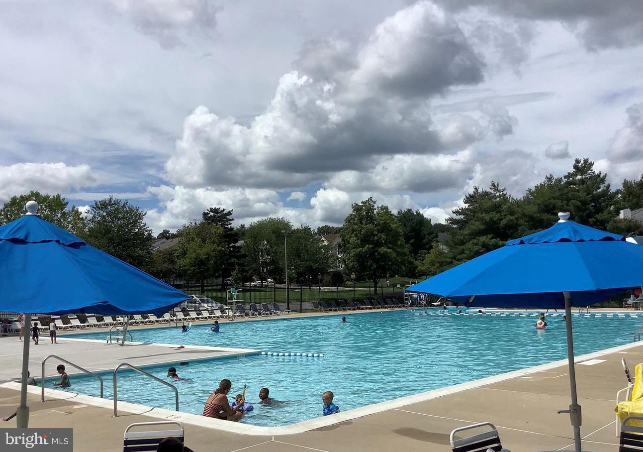 WINTERGATE AT LONGMEAD CROSSING - Residential