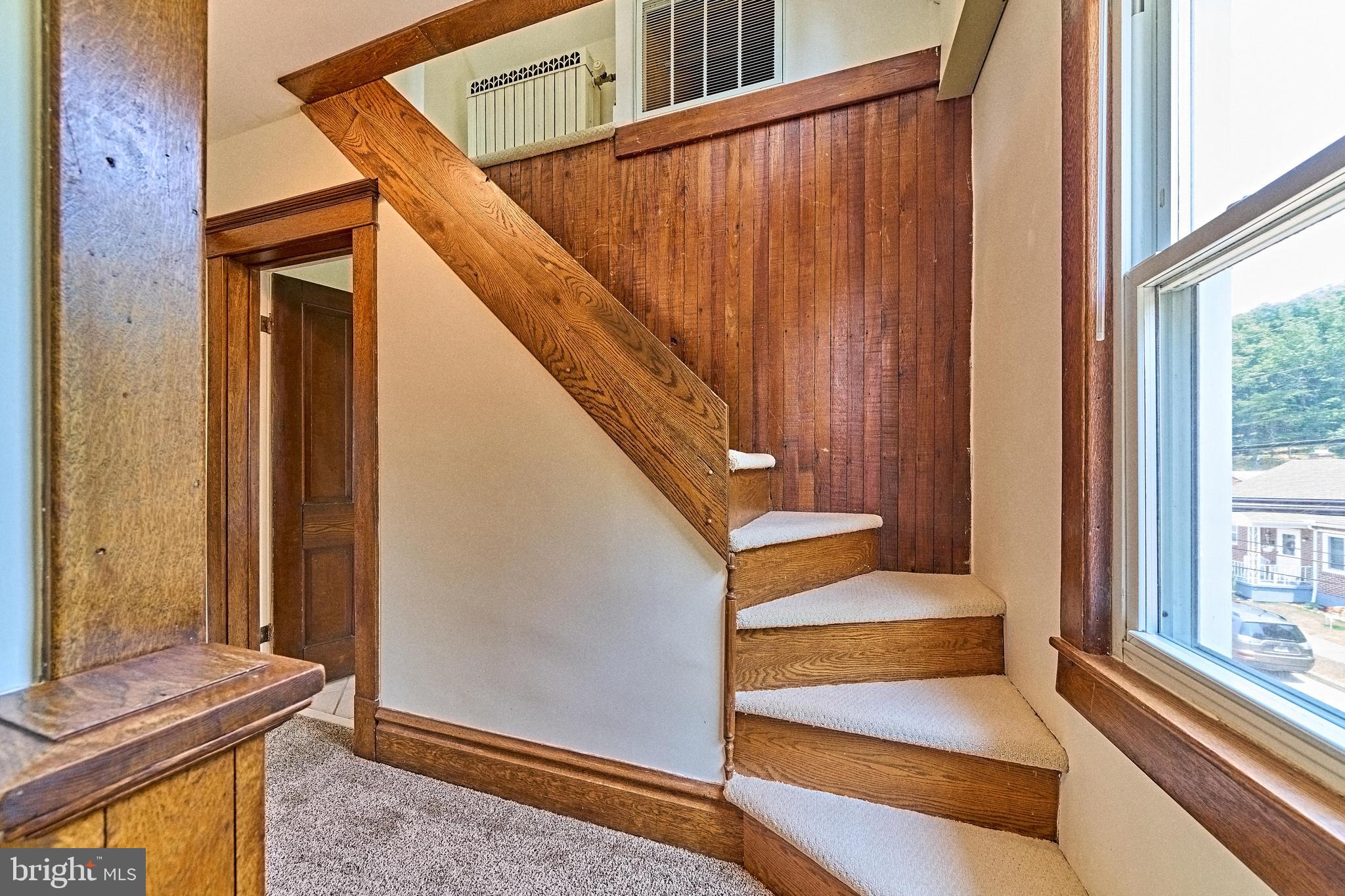 NORTH END - Residential