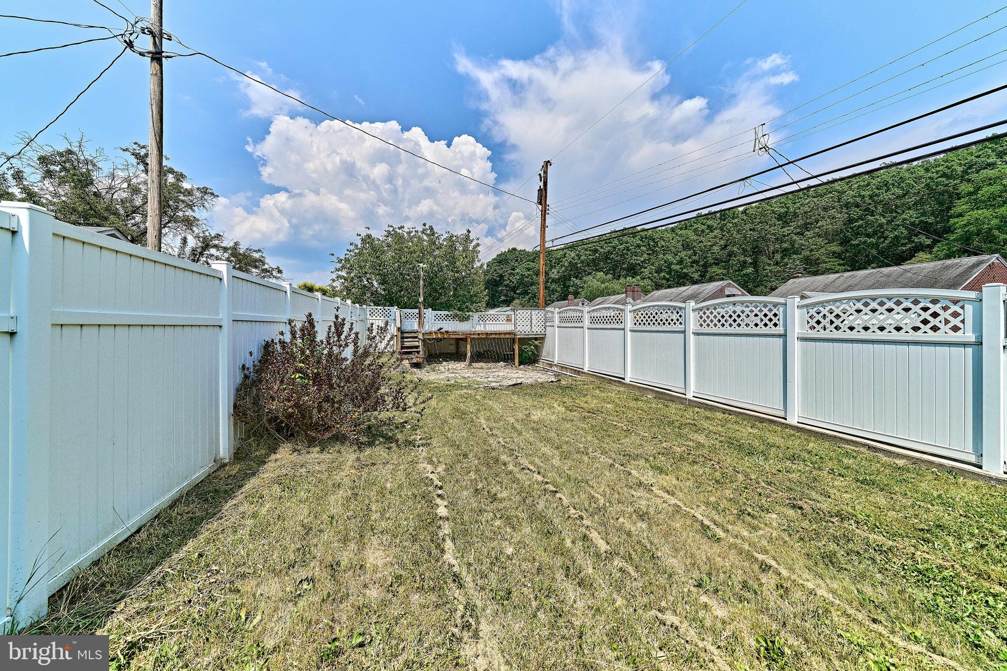 NORTH END - Residential