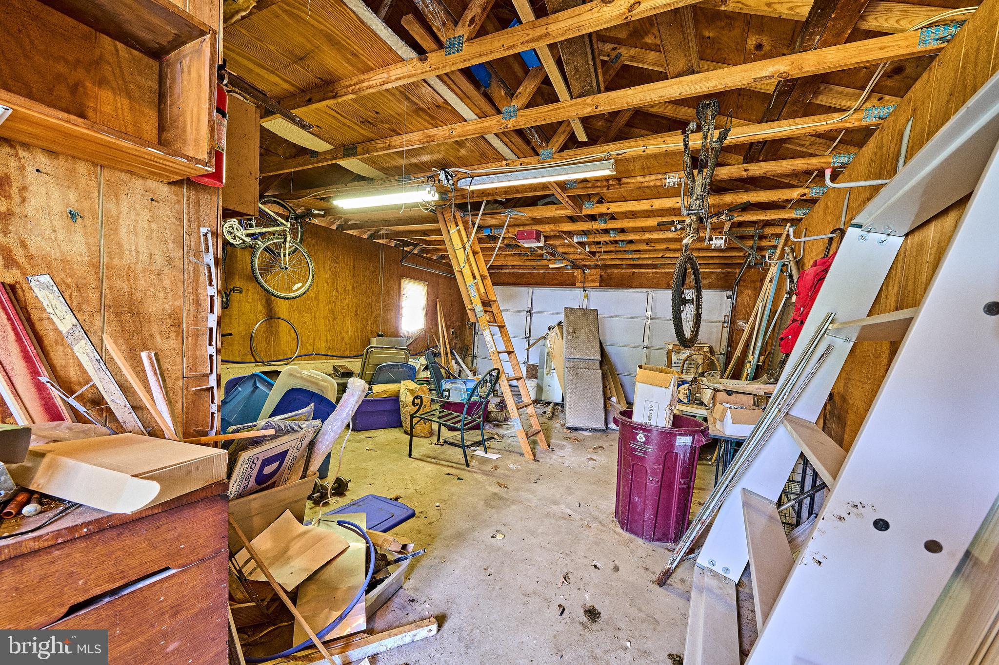 NORTH END - Residential